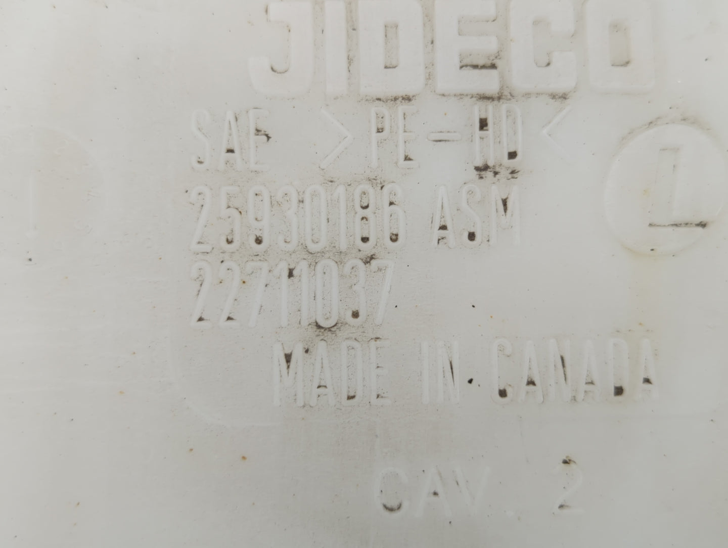2008-2012 Chevrolet Malibu Windshield Washer Fluid Reservoir Bottle Oem - Oemusedautoparts1.com