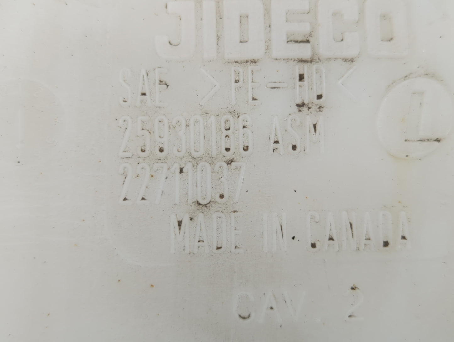 2008-2012 Chevrolet Malibu Windshield Washer Fluid Reservoir Bottle Oem - Oemusedautoparts1.com