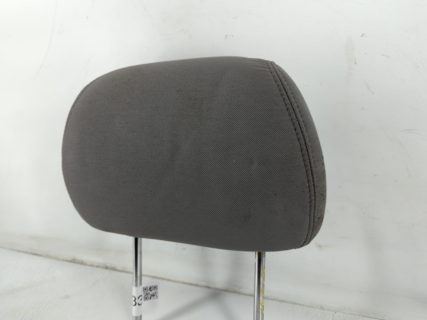 2011-2012 Chevrolet Malibu Headrest Head Rest Front Driver Passenger Seat Fits Fits 2011 2012 OEM Used Auto Parts - Oemuseda