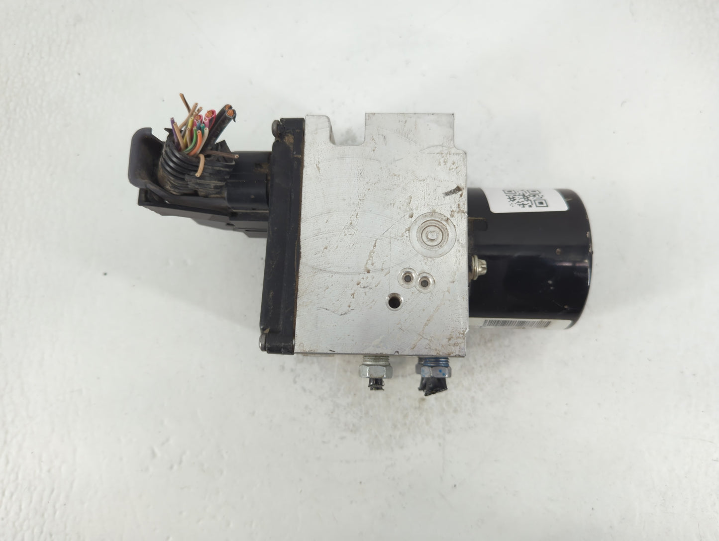 2011 Chevrolet Malibu ABS Pump Control Module Replacement P/N:20908731 Fits OEM Used Auto Parts - Oemusedautoparts1.com