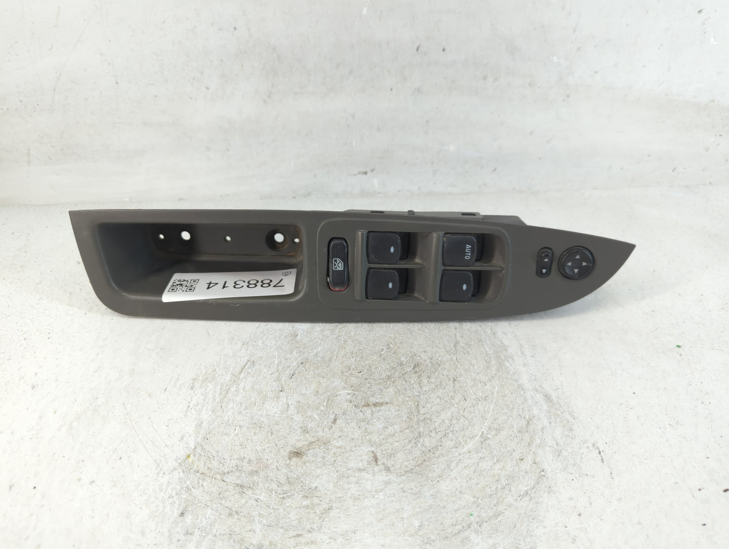 2010-2011 Chevrolet Malibu Master Power Window Switch Replacement Driver Side Left P/N:SANAD1883C 2450 A1 Fits Fits 2010 201