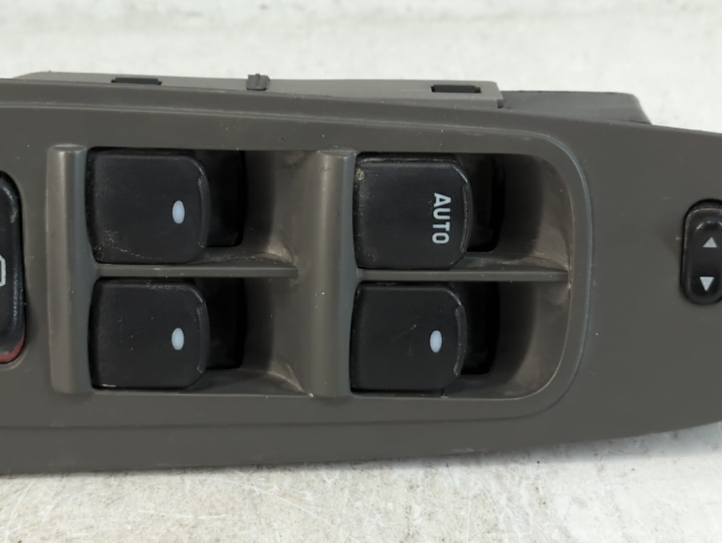 2010-2011 Chevrolet Malibu Master Power Window Switch Replacement Driver Side Left P/N:SANAD1883C 2450 A1 Fits Fits 2010 201