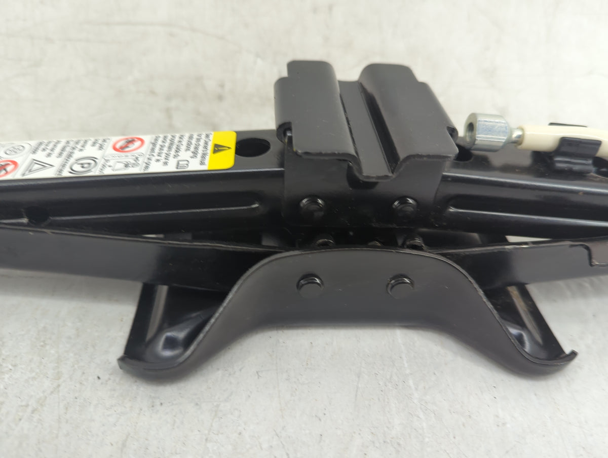 2011 Chevrolet Malibu Undefined 810632 - Oemusedautoparts1.com