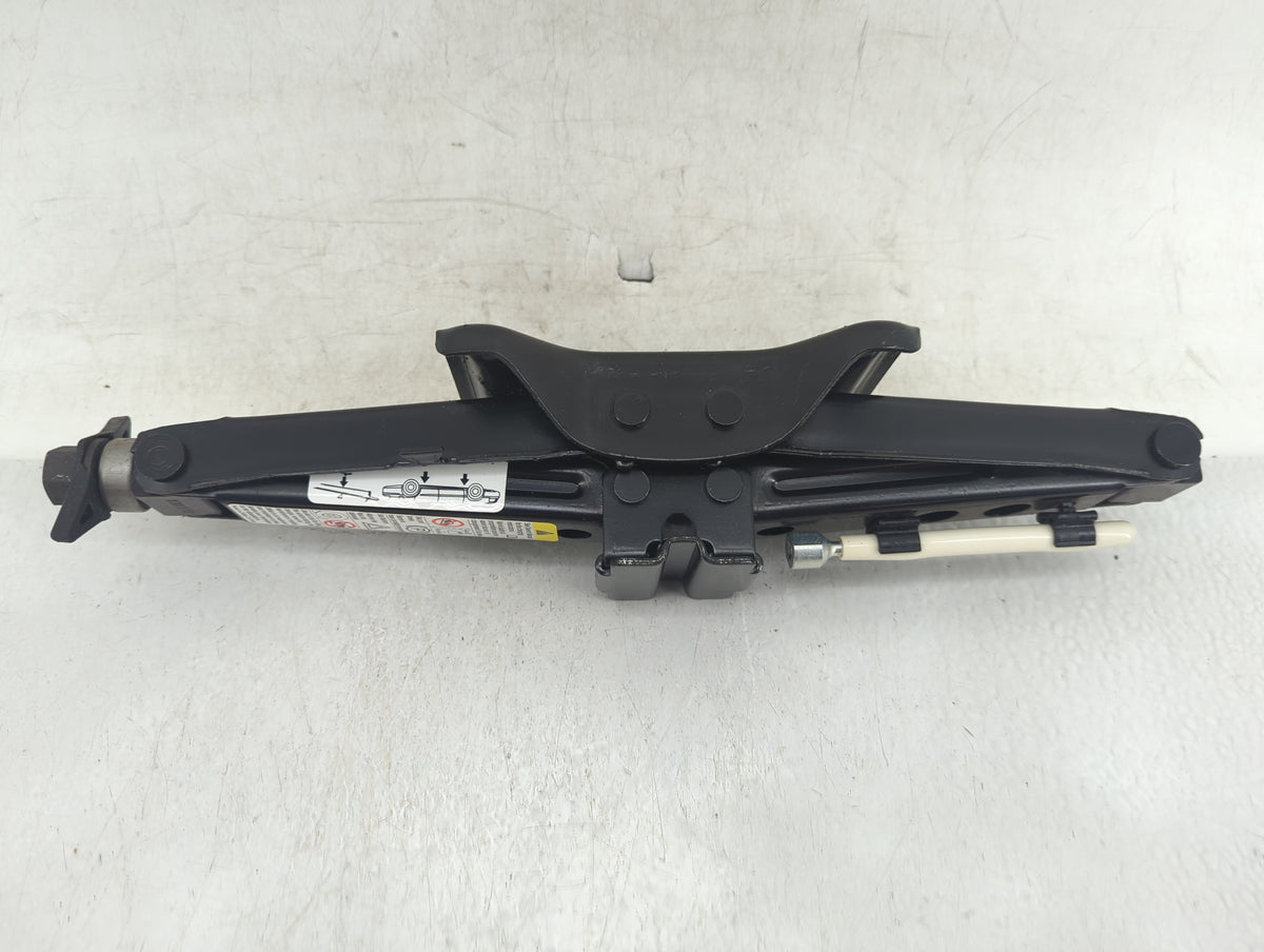 2011 Chevrolet Malibu Undefined 810632 - Oemusedautoparts1.com