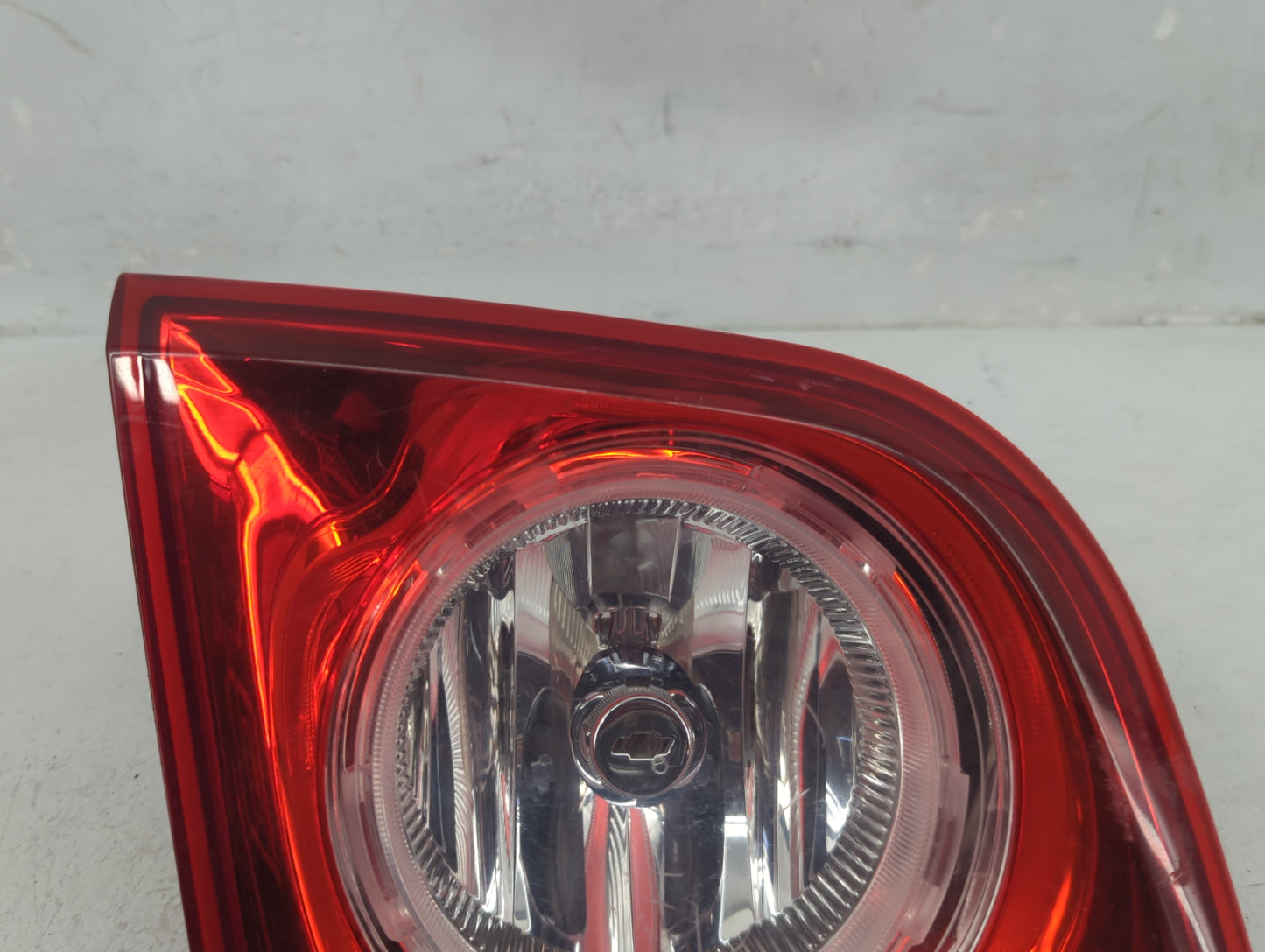 2008 Chevrolet Malibu Passenger Right Side Deck Lid Mounted Tail Light - Oemusedautoparts1.com