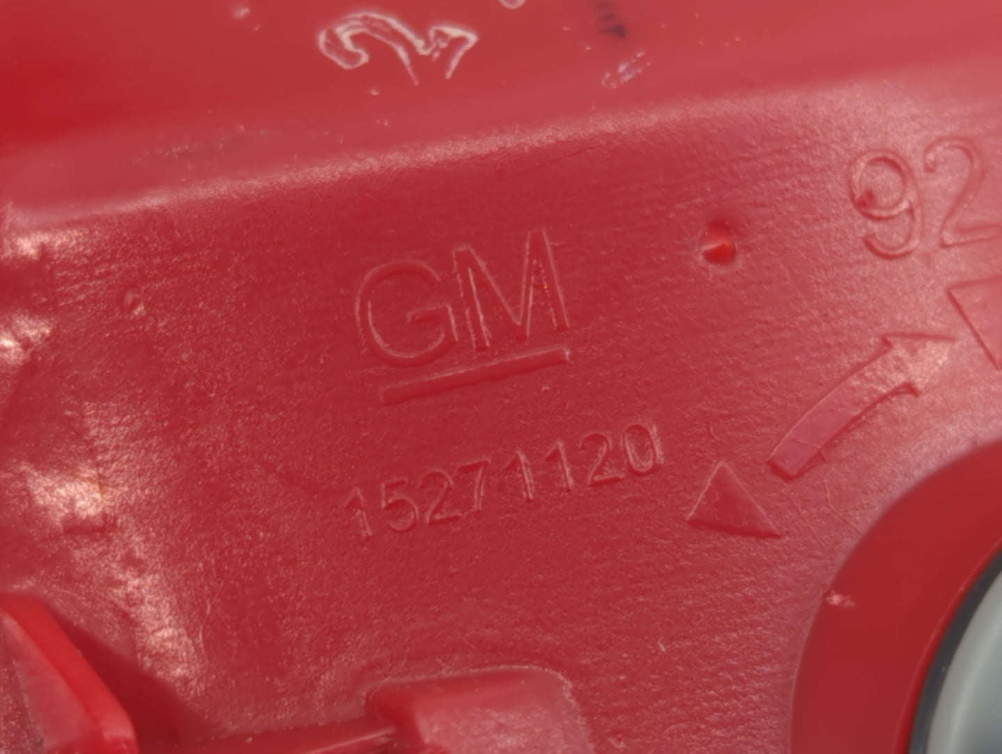 2008 Chevrolet Malibu Passenger Right Side Deck Lid Mounted Tail Light - Oemusedautoparts1.com