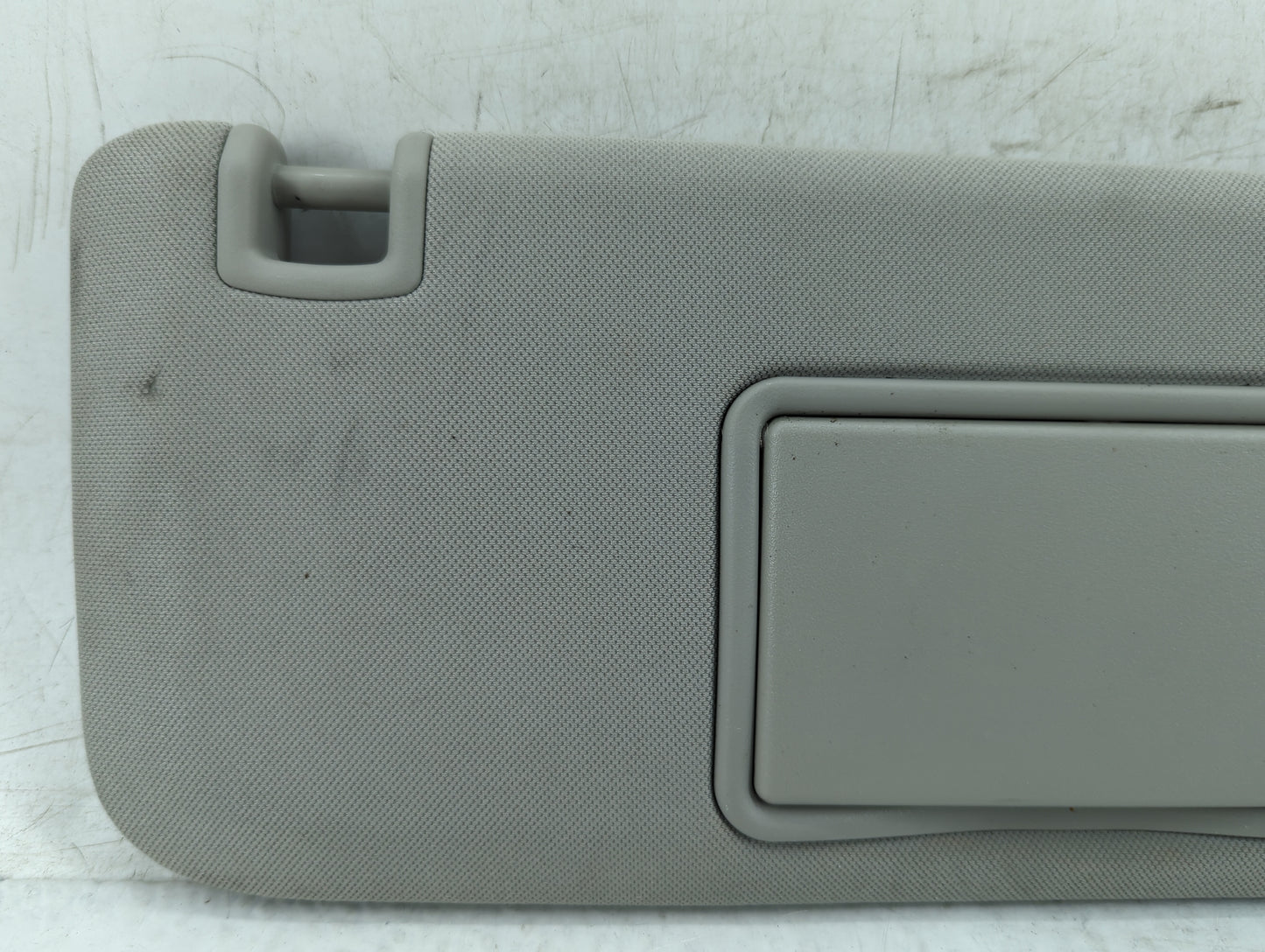 2004-2012 Chevrolet Malibu Sun Visor Shade Replacement Passenger Right Mirror Fits Fits 2004 2005 2008 2009 2010 2011 2012 O