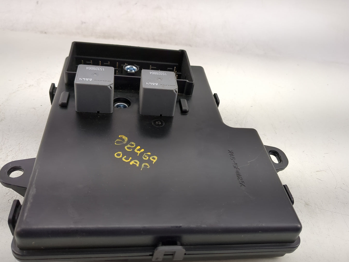 2010-2012 Chevrolet Malibu Body Control Module Bcm Inner Cabin Fuse Box - Oemusedautoparts1.com