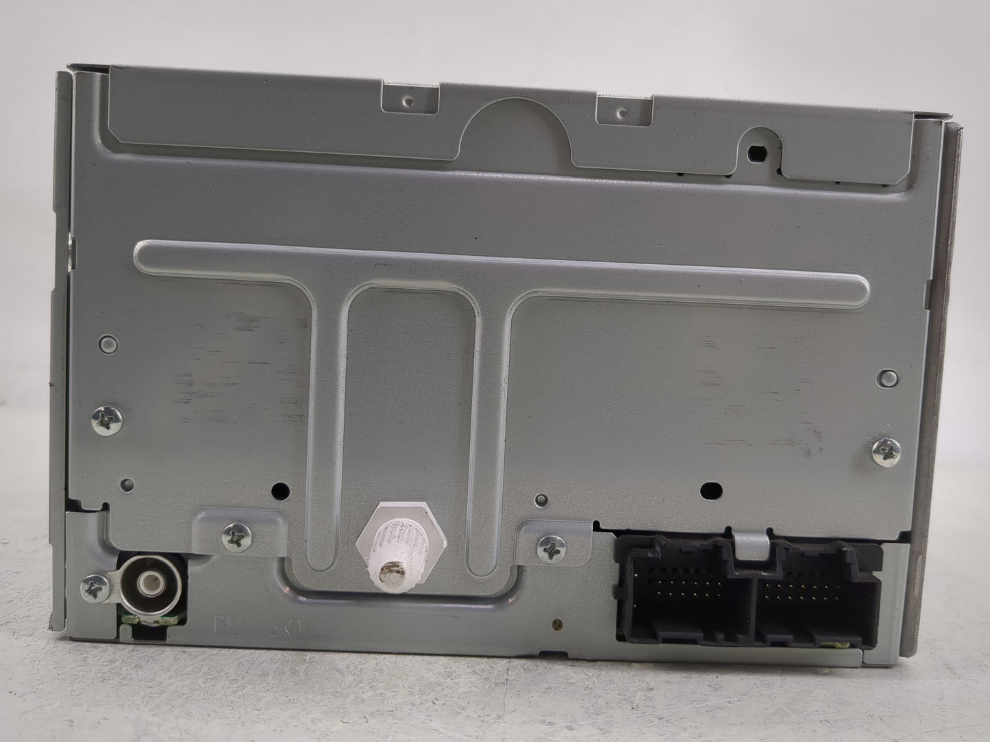 2009-2012 Chevrolet Malibu Radio AM FM Cd Player Receiver Replacement Fits Fits 2009 2010 2011 2012 OEM Used Auto Parts - Oe