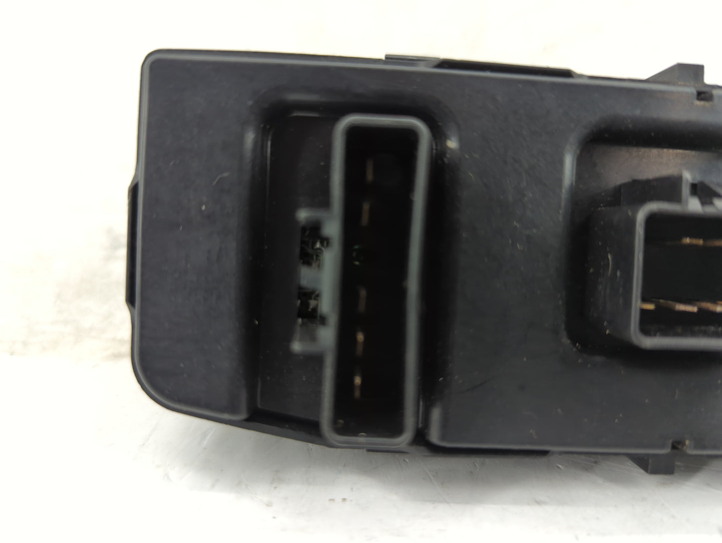 2010-2012 Chevrolet Malibu Master Power Window Switch Replacement Driver Side Left Fits Fits 2010 2011 2012 OEM Used Auto Pa