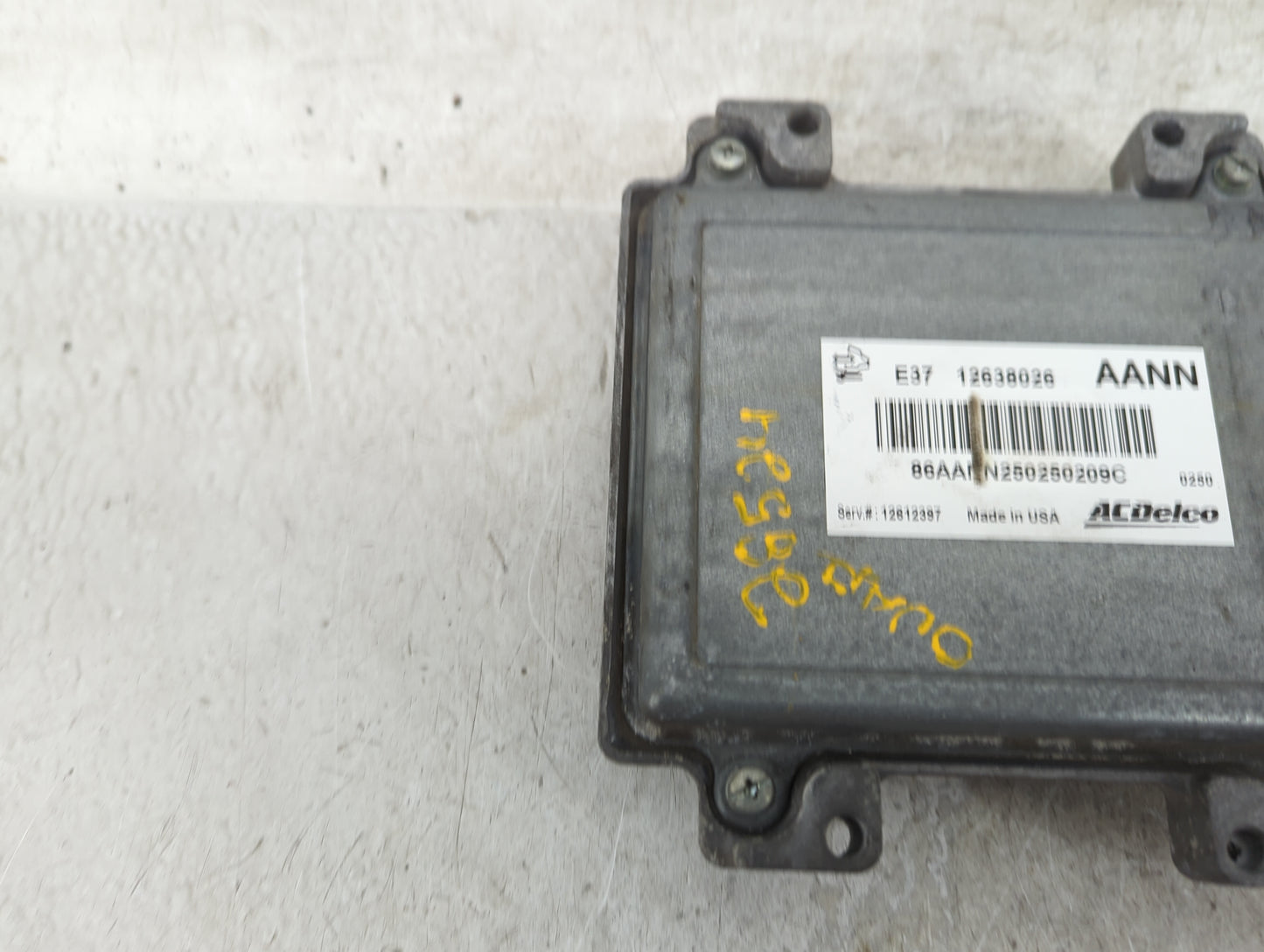 2007-2012 Chevrolet Malibu PCM Engine Control Computer ECU ECM PCU OEM P/N:12638026 12612397 Fits OEM Used Auto Parts - Oemu
