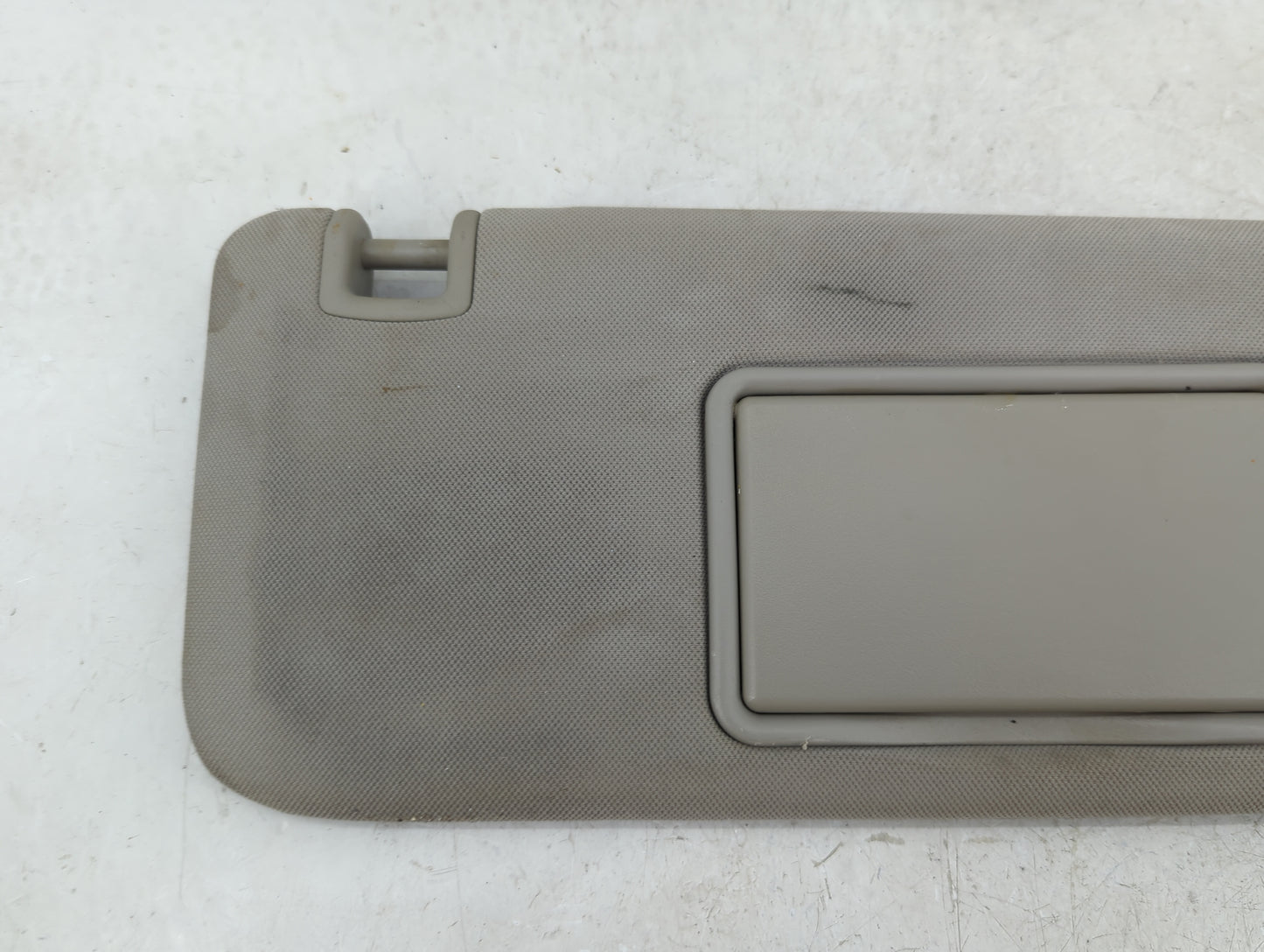 2004-2012 Chevrolet Malibu Sun Visor Shade Replacement Passenger Right Mirror Fits Fits 2004 2005 2008 2009 2010 2011 2012 O