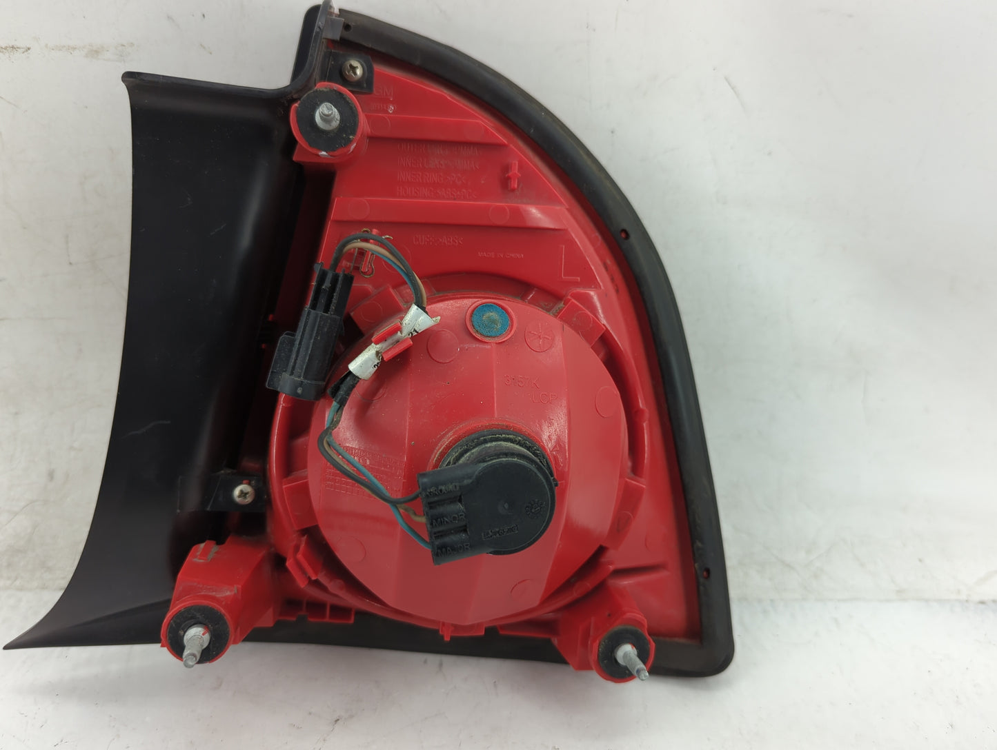 2008-2012 Chevrolet Malibu Tail Light Assembly Driver Left OEM Fits Fits 2008 2009 2010 2011 2012 OEM Used Auto Parts - Oemu