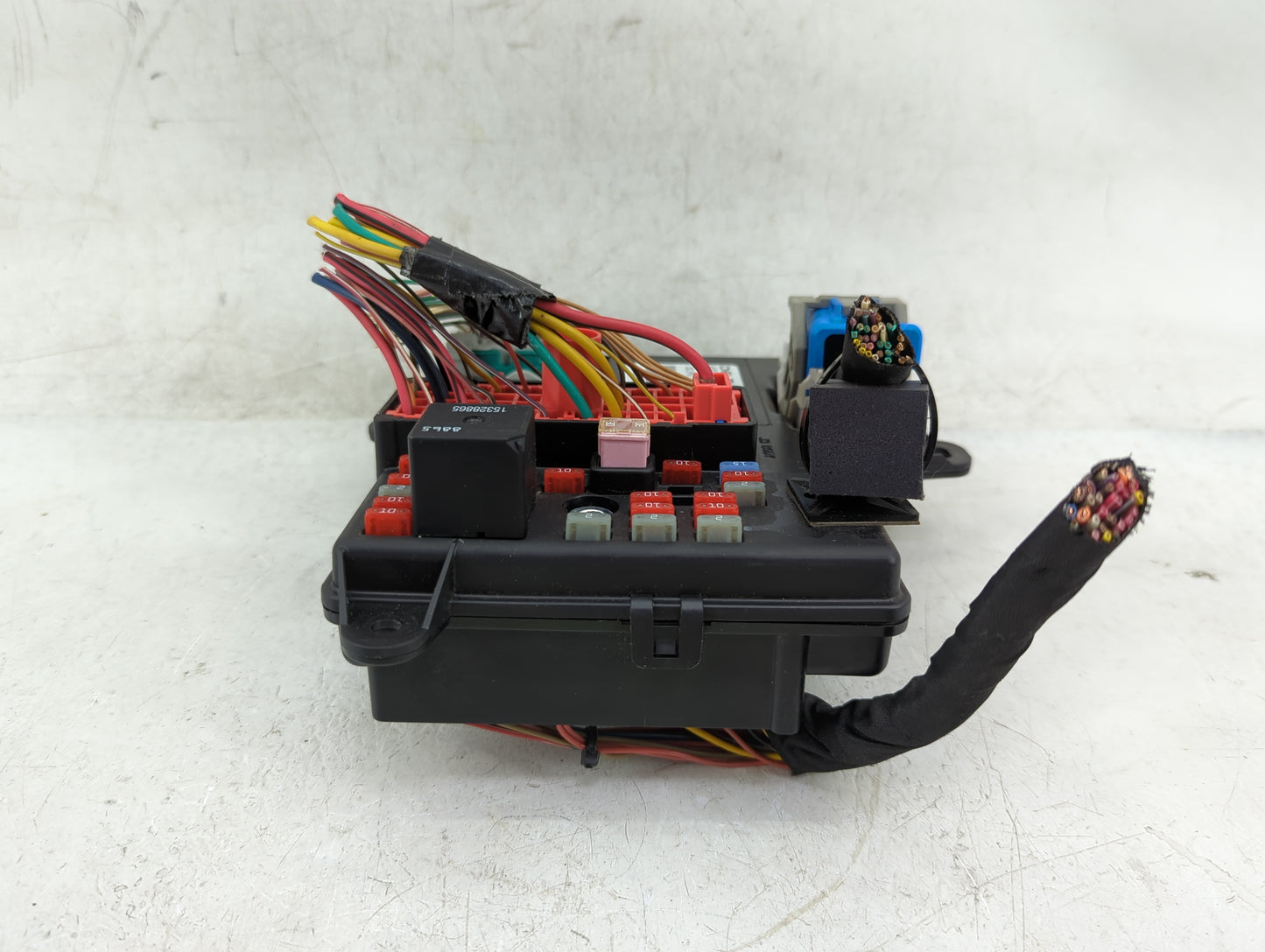 2010-2012 Chevrolet Malibu Body Control Module Bcm Inner Cabin Fuse Box - Oemusedautoparts1.com