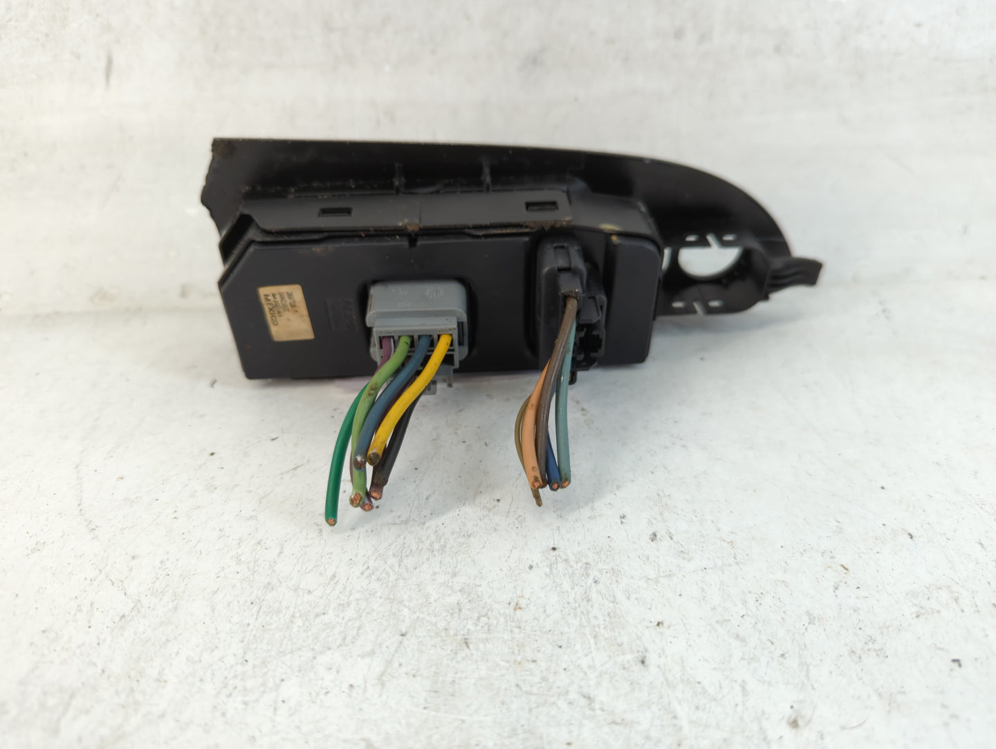 2010-2011 Chevrolet Malibu Master Power Window Switch Replacement Driver Side Left P/N:20607220 Fits Fits 2010 2011 OEM Used