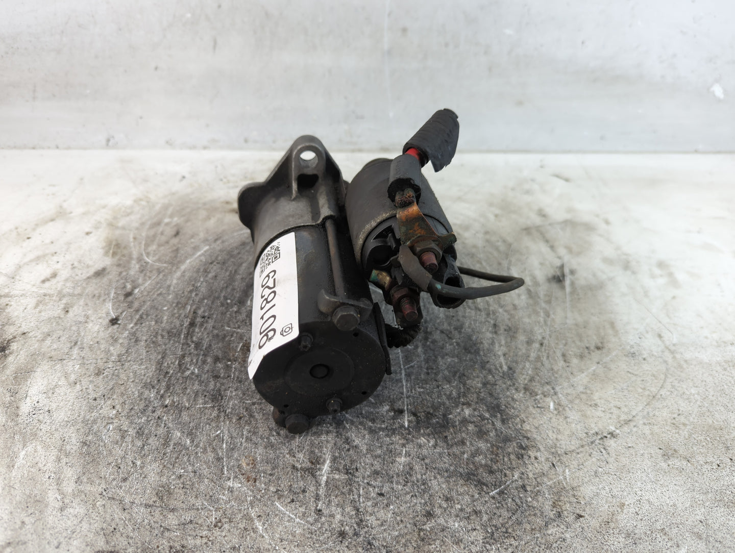 2008-2014 Chevrolet Malibu Car Starter Motor Solenoid OEM P/N:12689317 Fits OEM Used Auto Parts - Oemusedautoparts1.com
