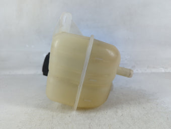 compare product 2007 Chevrolet Malibu Radiator Coolant Overflow Expansion Tank Bottle 902731
