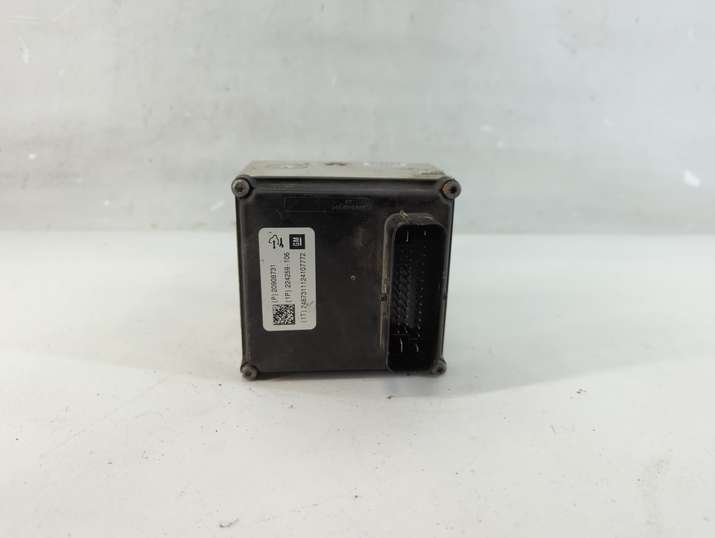 2011 Chevrolet Malibu ABS Pump Control Module Replacement Fits OEM Used Auto Parts - Oemusedautoparts1.com