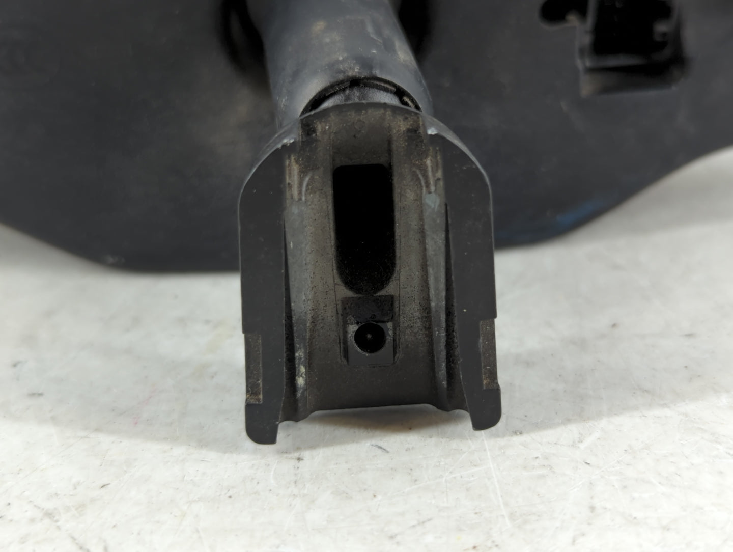 2006-2012 Chevrolet Malibu Interior Rear View Mirror Replacement OEM P/N:15787972 Fits Fits 2006 2007 2008 2009 2010 2011 20