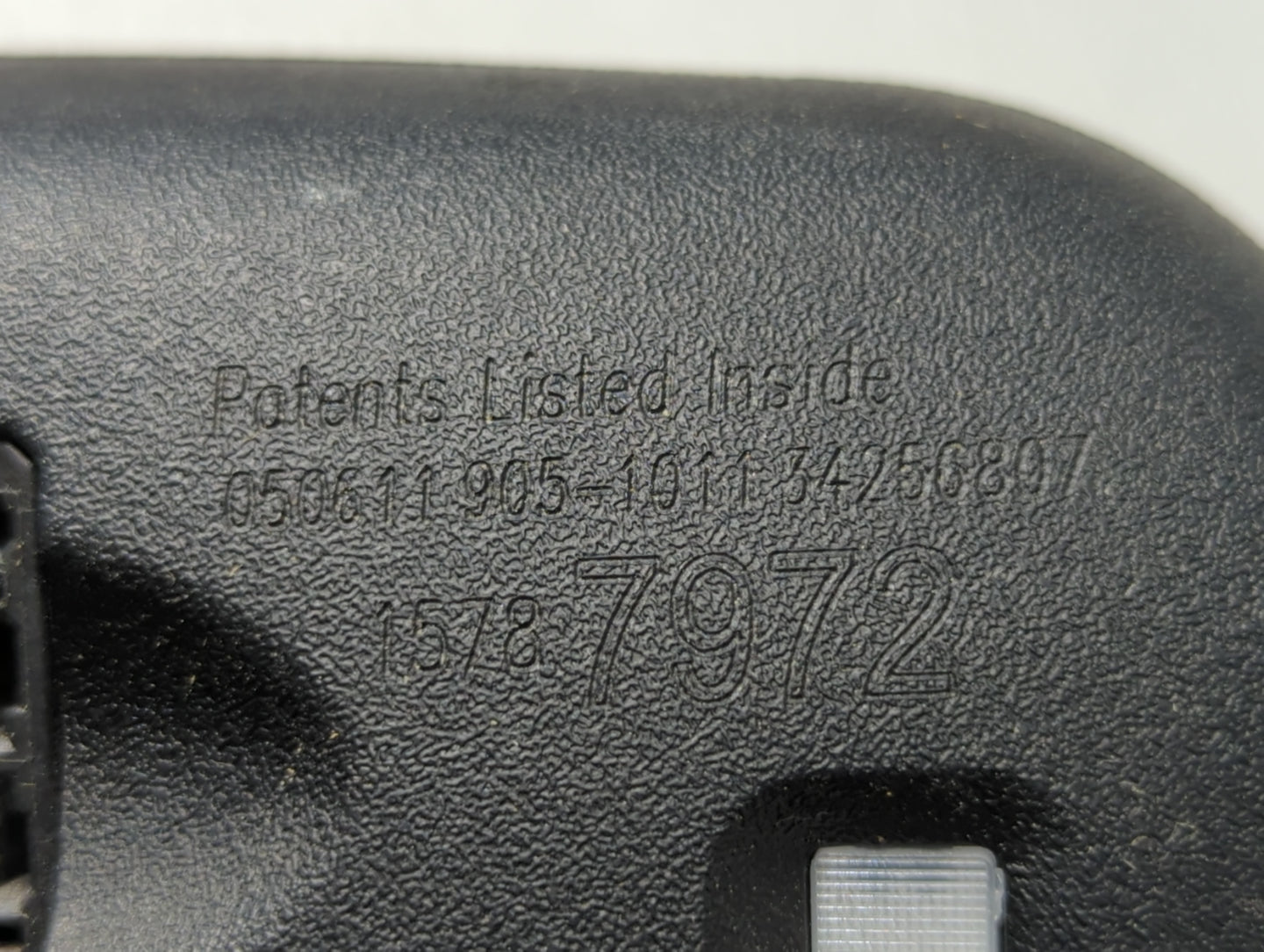 2006-2012 Chevrolet Malibu Interior Rear View Mirror Replacement OEM P/N:15787972 Fits Fits 2006 2007 2008 2009 2010 2011 20