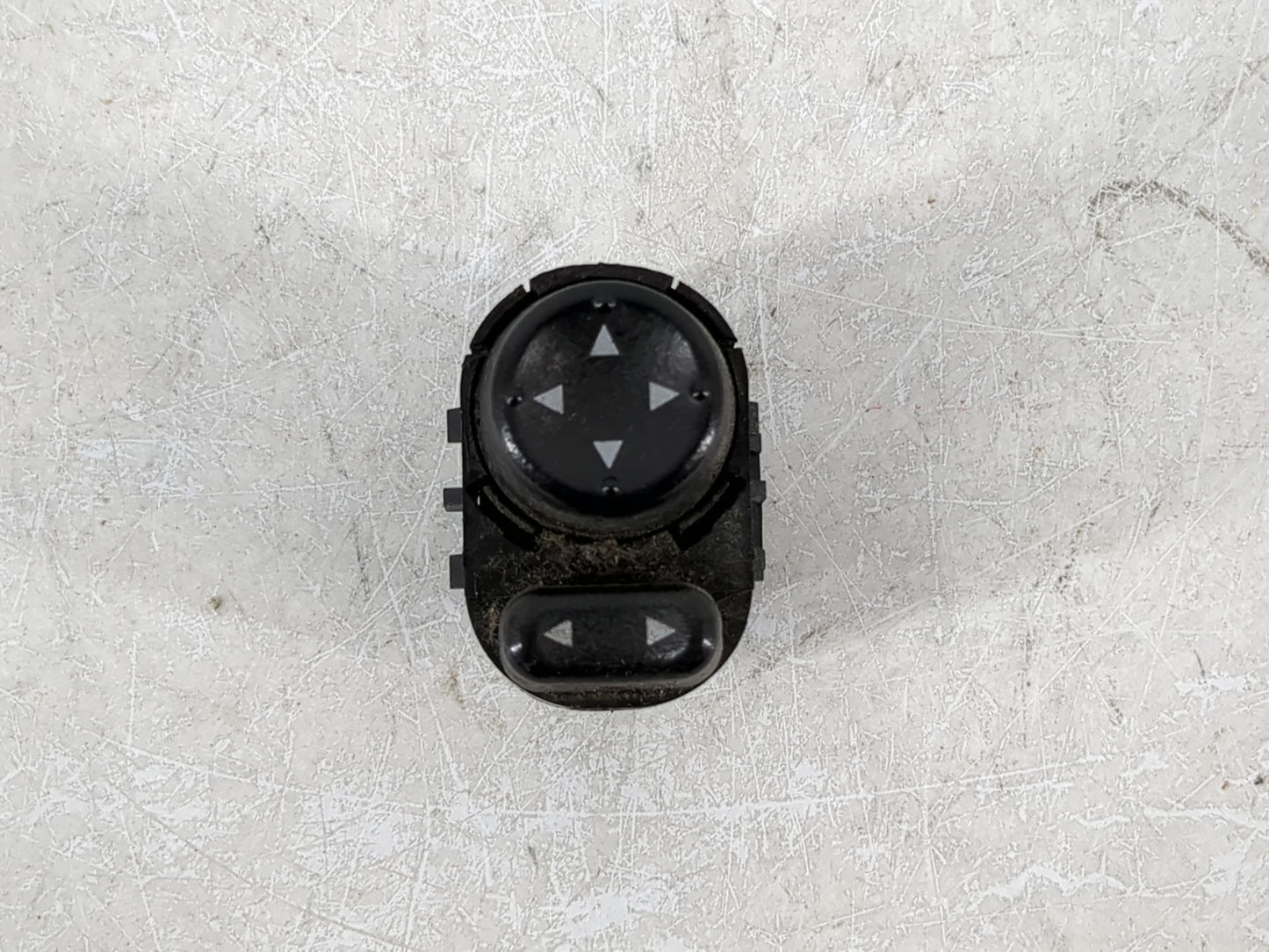 2008-2012 Chevrolet Malibu Master Power Window Switch Replacement Driver Side Left Fits OEM Used Auto Parts - Oemusedautopar