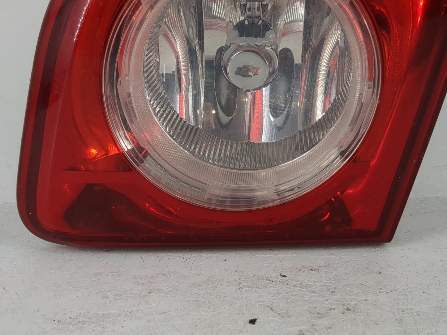 2008-2012 Chevrolet Malibu Driver Left Side Deck Lid Mounted Tail Light 993278 - Oemusedautoparts1.com