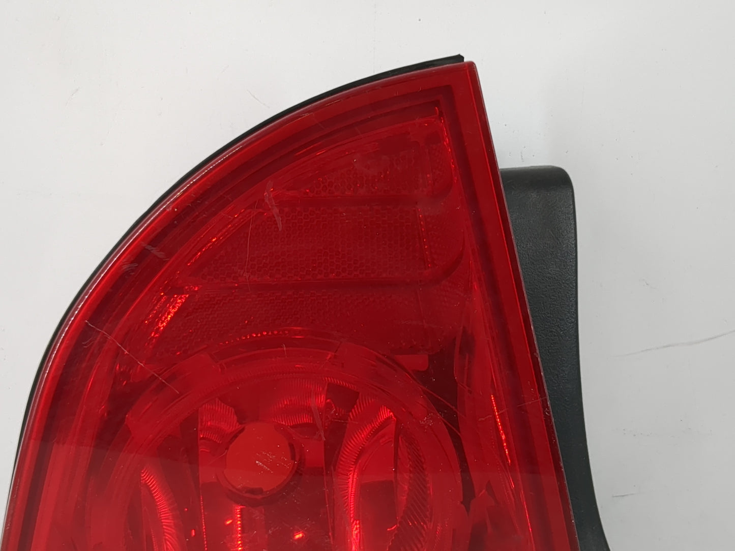 2008 Malibu Driver Left Side Tail Light Taillight Deck Lid Mounted - Oemusedautoparts1.com