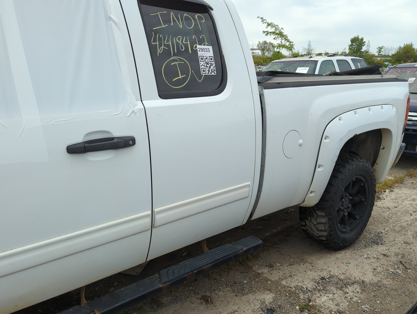 2007-2013 Chevrolet Silverado 1500 Driver Rear Door Oem - Oemusedautoparts1.com