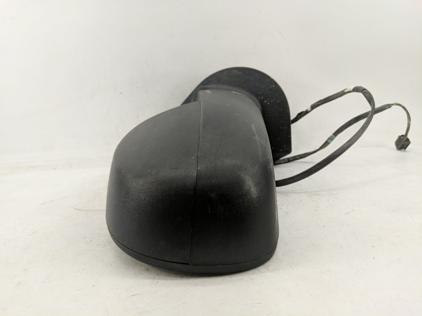 2007-2013 Chevrolet Silverado 1500 Side Mirror Replacement Passenger Right View Door Mirror Fits OEM Used Auto Parts - Oemus