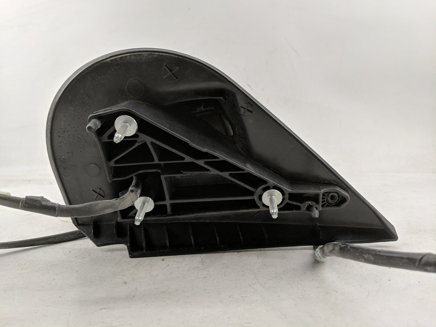 2007-2013 Chevrolet Silverado 1500 Side Mirror Replacement Passenger Right View Door Mirror Fits OEM Used Auto Parts - Oemus