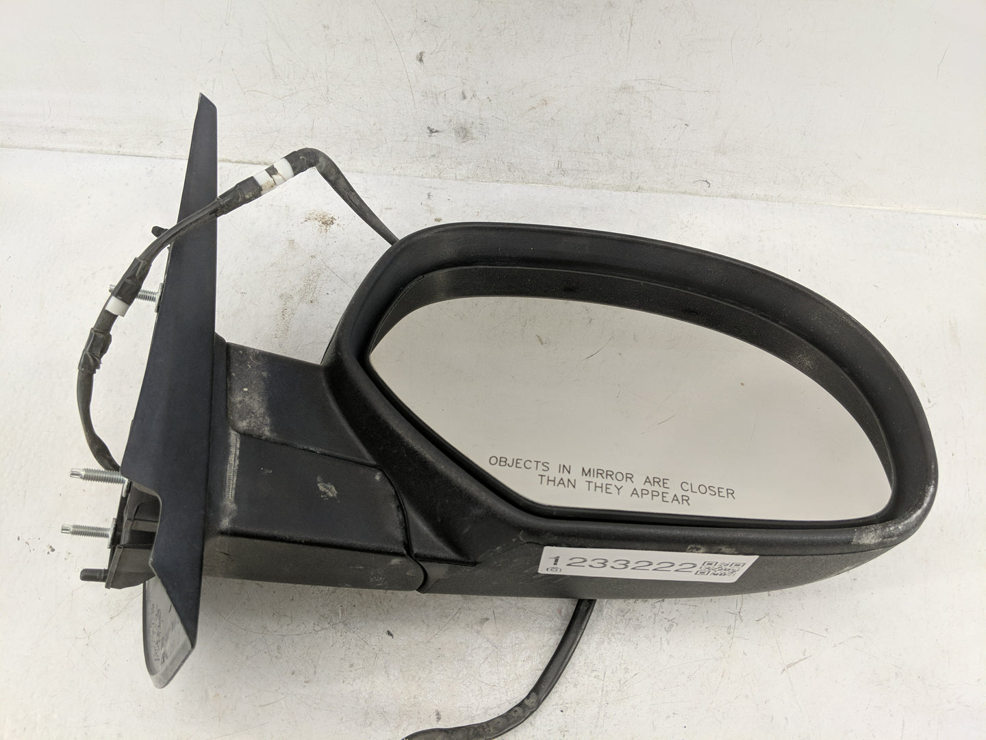 2007-2013 Chevrolet Silverado 1500 Side Mirror Replacement Passenger Right View Door Mirror Fits OEM Used Auto Parts - Oemus