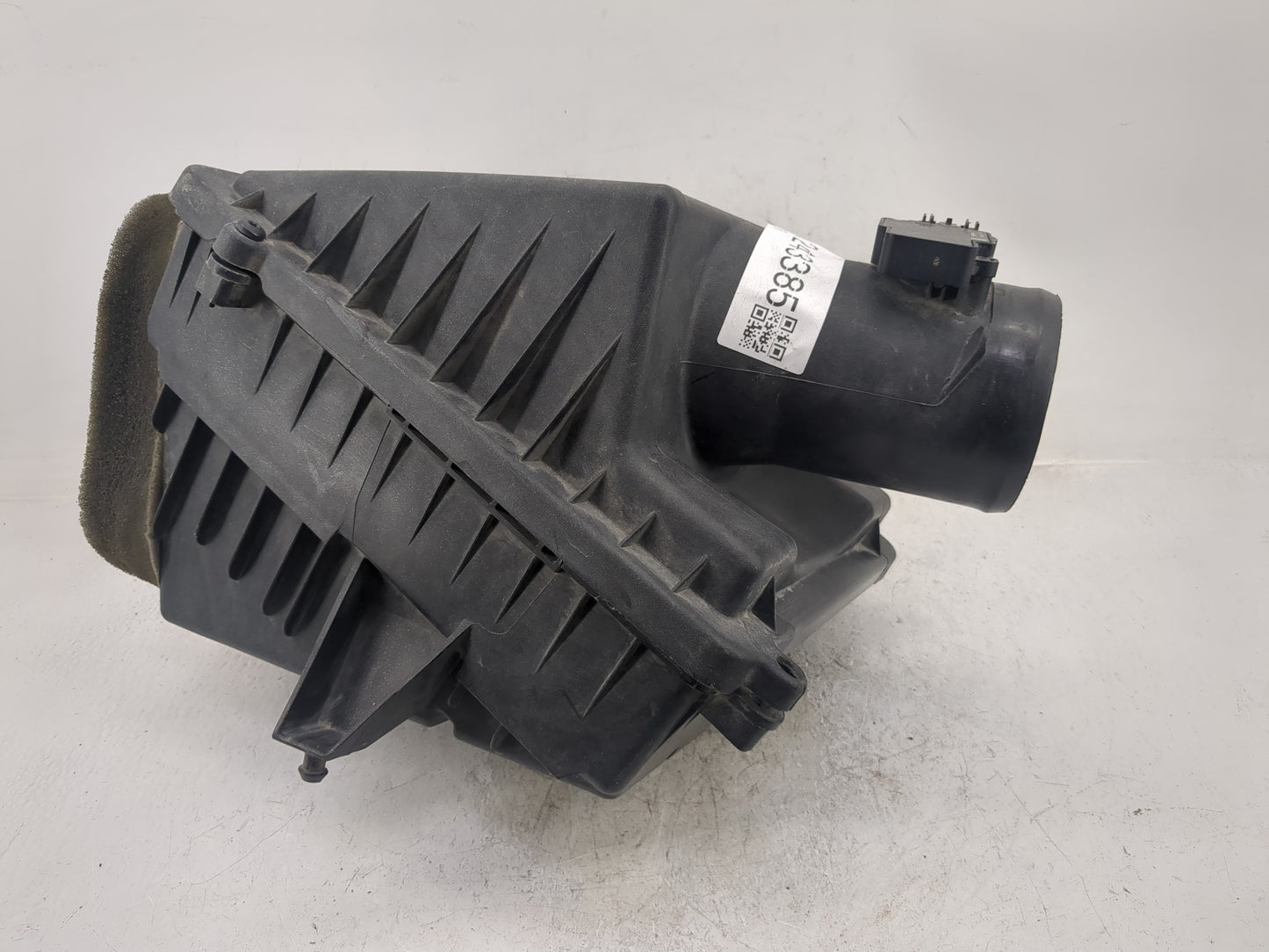 2010-2013 Chevrolet Silverado 1500 Air Cleaner Intake-duct Hose Tube - Oemusedautoparts1.com