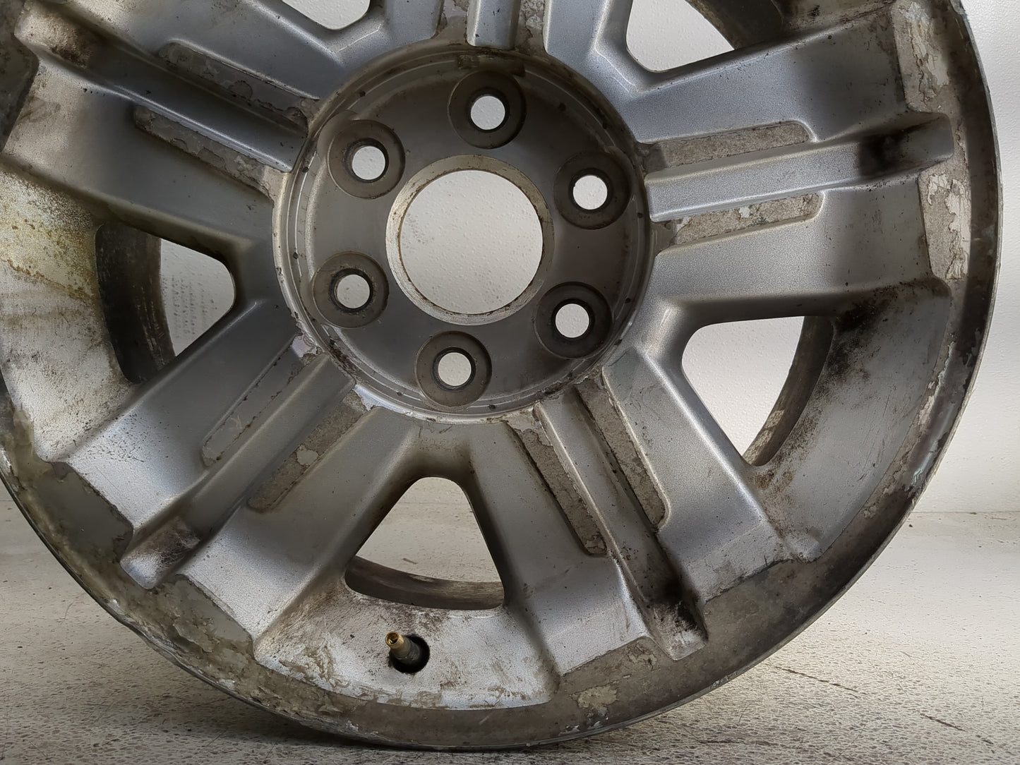 2008-2013 Chevrolet Silverado 1500 Oem Wheel Rim 1310406 - Oemusedautoparts1.com