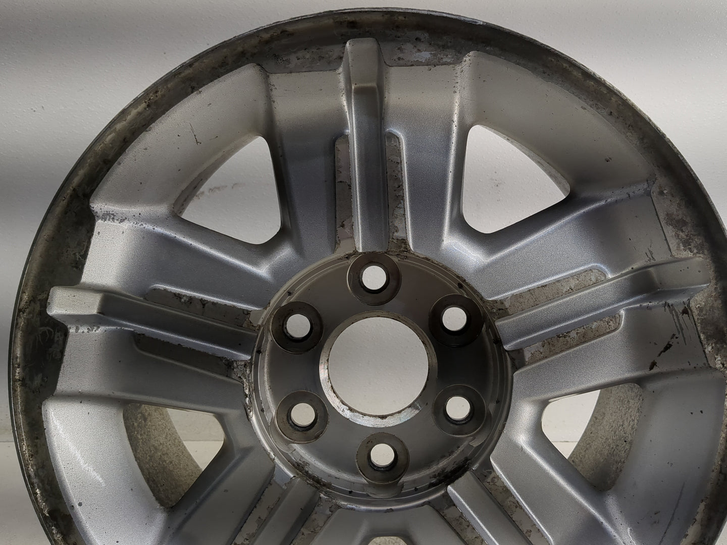 2008-2013 Chevrolet Silverado 1500 Oem Wheel Rim 1310407 - Oemusedautoparts1.com