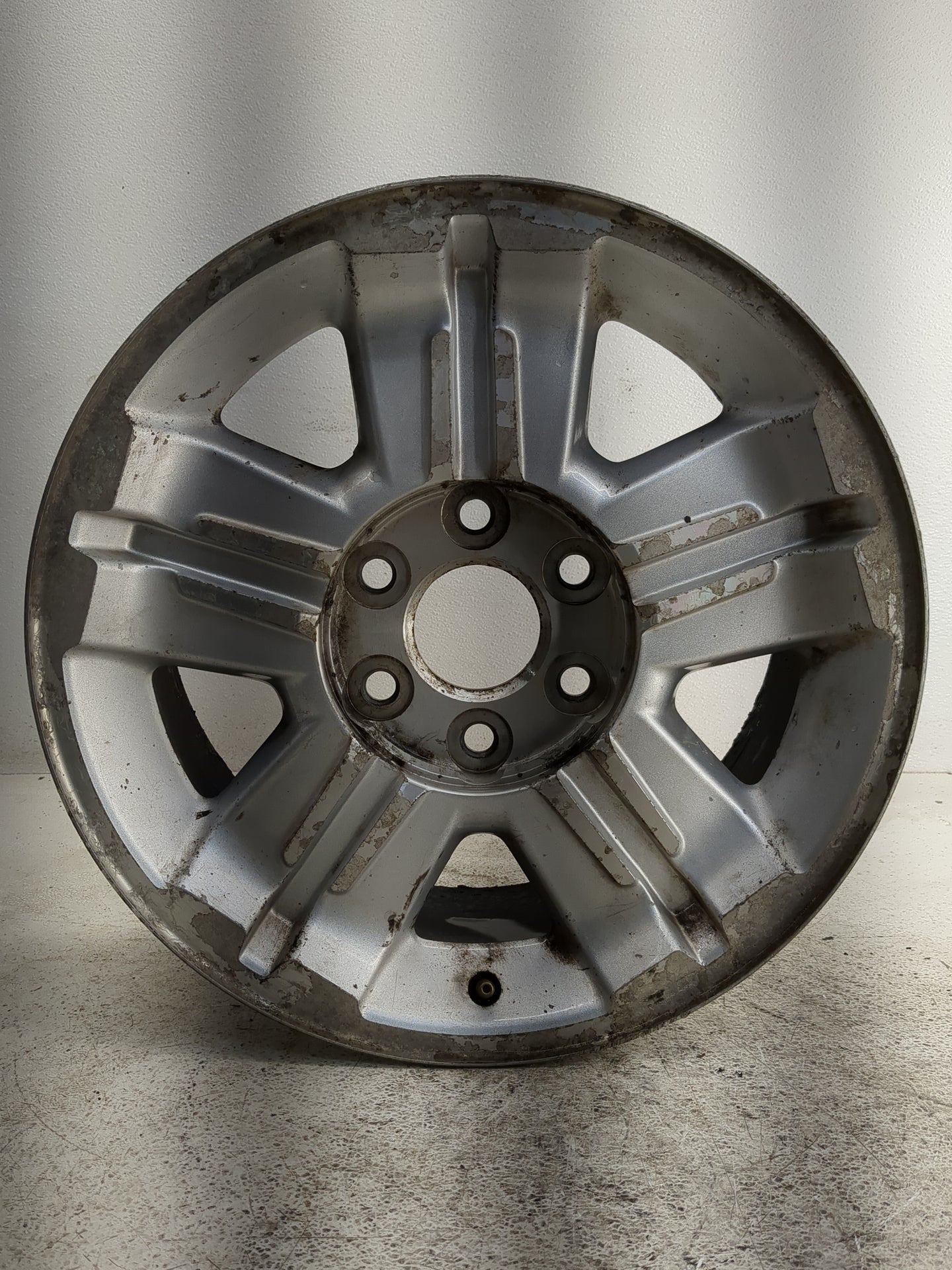 2008-2013 Chevrolet Silverado 1500 Oem Wheel Rim - Oemusedautoparts1.com