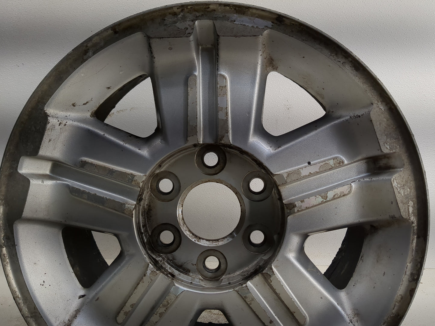 2008-2013 Chevrolet Silverado 1500 Oem Wheel Rim 1310410 - Oemusedautoparts1.com