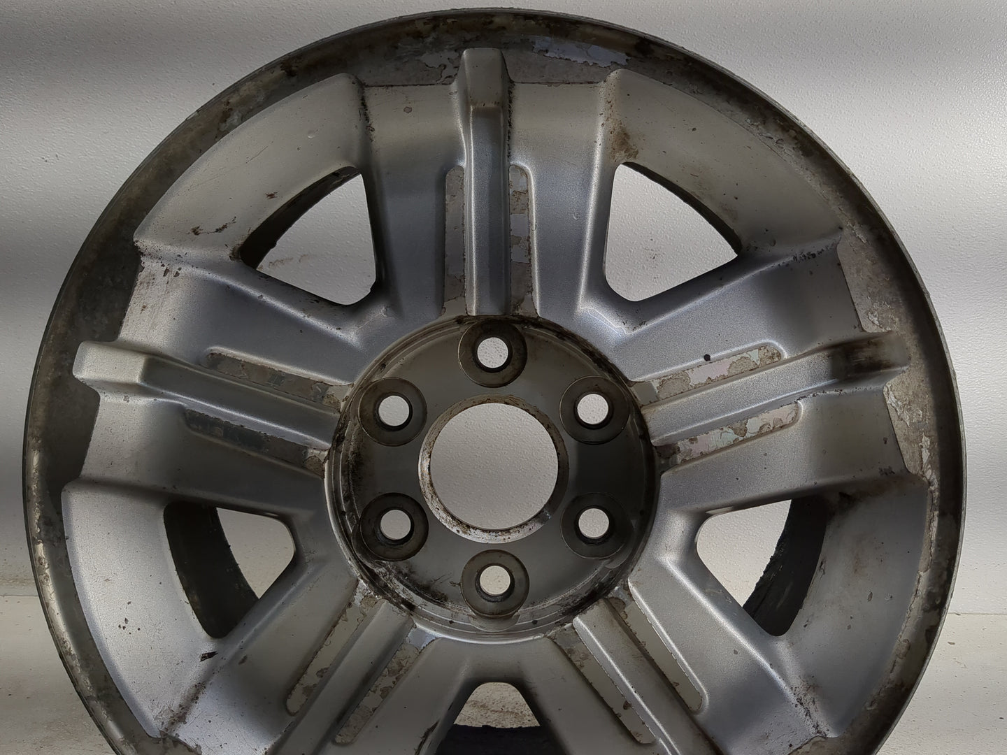 2008-2013 Chevrolet Silverado 1500 Oem Wheel Rim 1310410 - Oemusedautoparts1.com