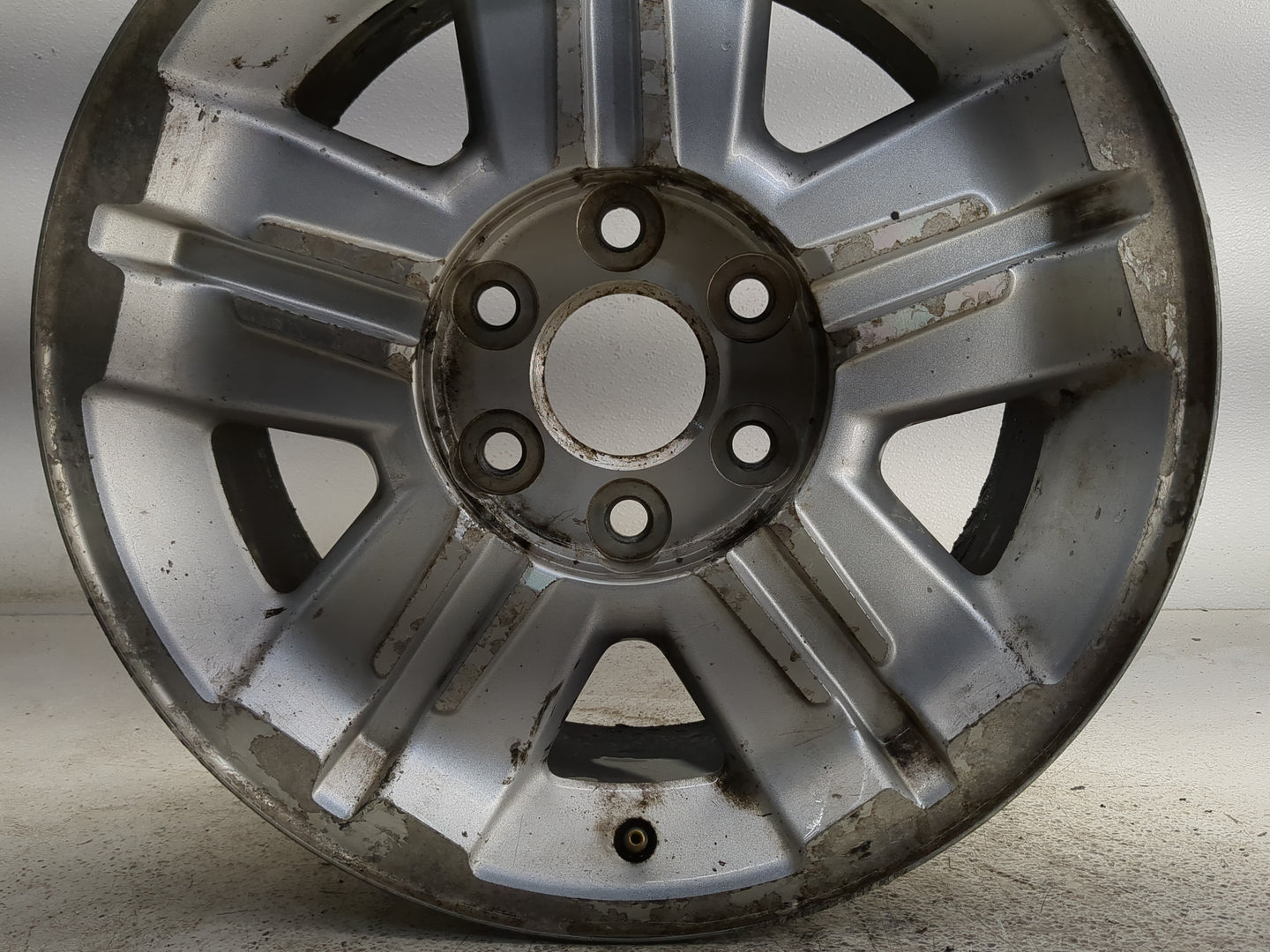 2008-2013 Chevrolet Silverado 1500 Oem Wheel Rim - Oemusedautoparts1.com