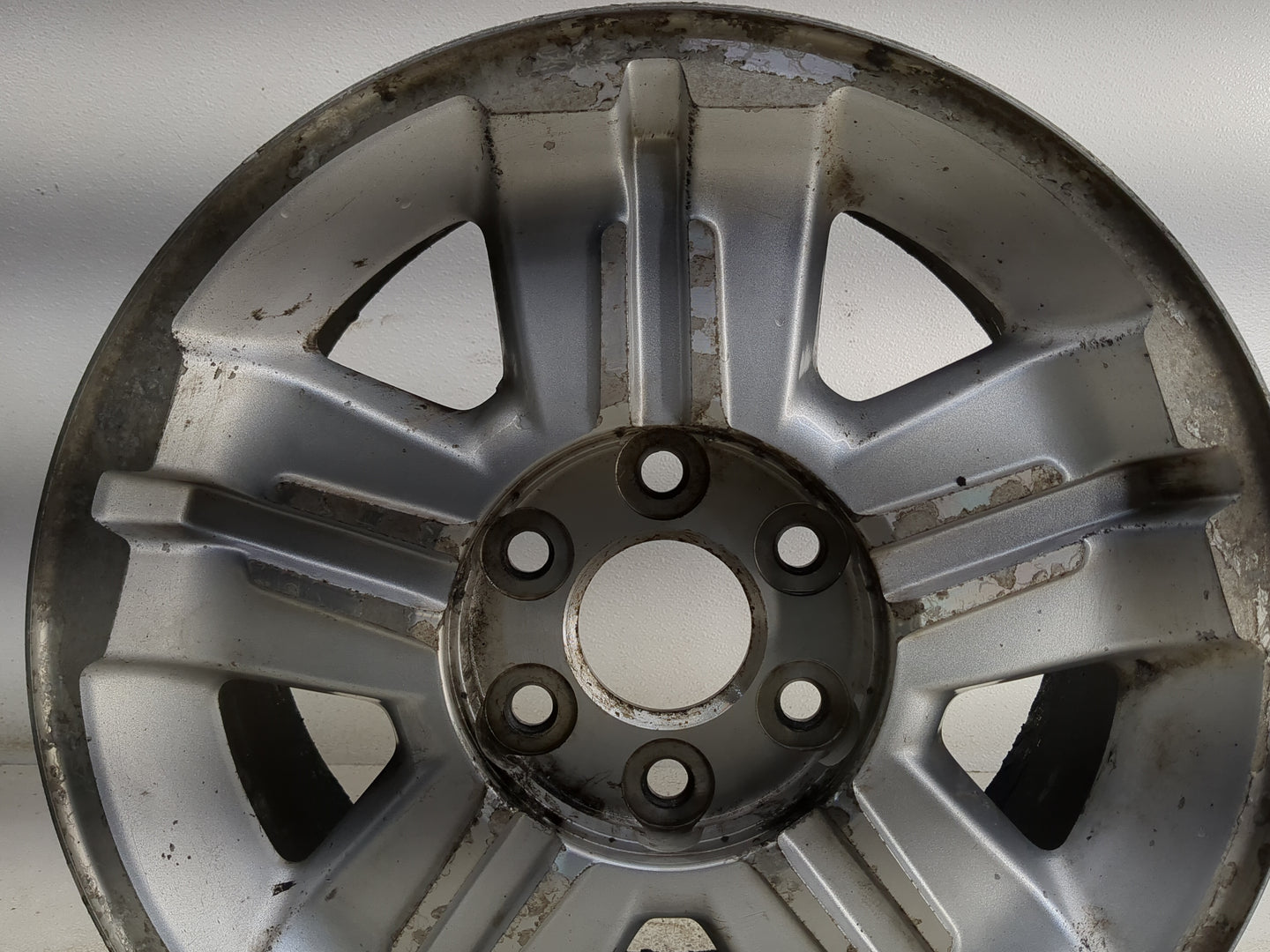 2008-2013 Chevrolet Silverado 1500 Oem Wheel Rim 1310410 - Oemusedautoparts1.com
