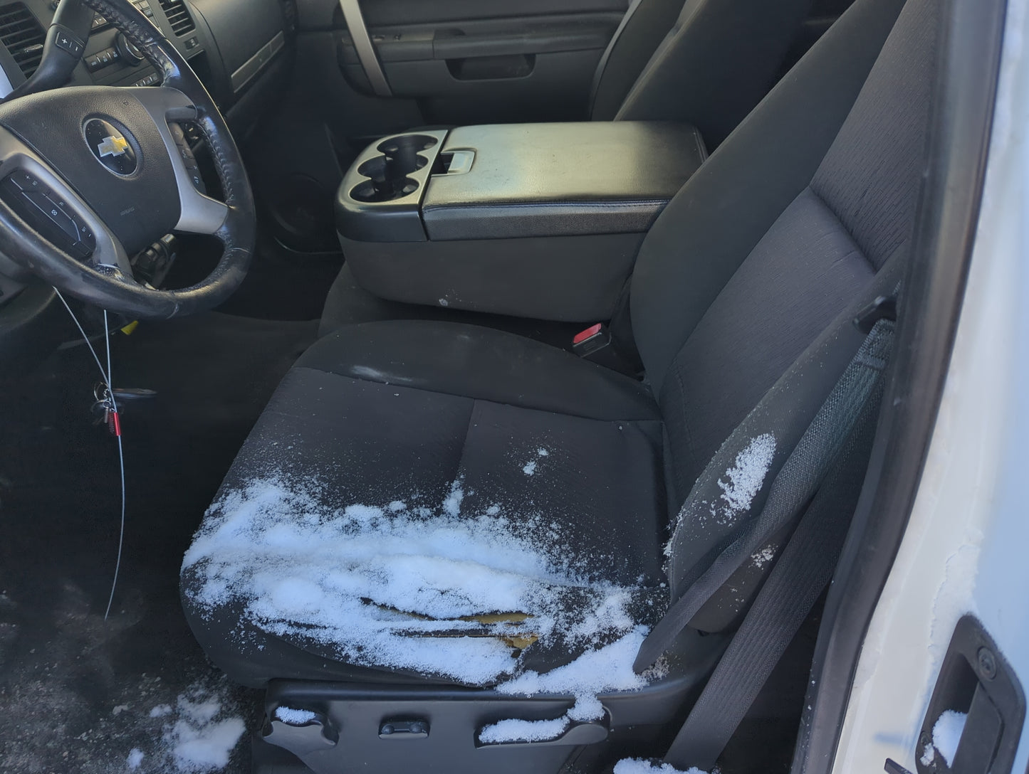 2011-2011 Chevrolet Silverado 1500 Driver Front Seat Oem - Oemusedautoparts1.com