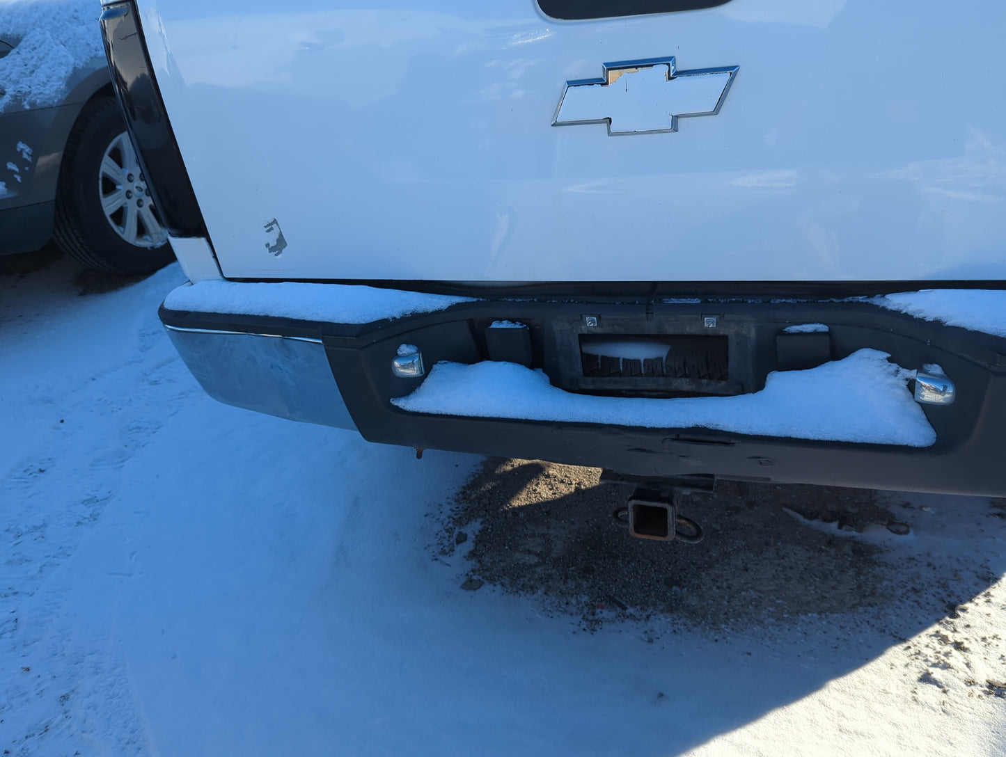 2010-2013 Chevrolet Silverado 1500 Rear Bumper Assembly Oem 1310574 - Oemusedautoparts1.com