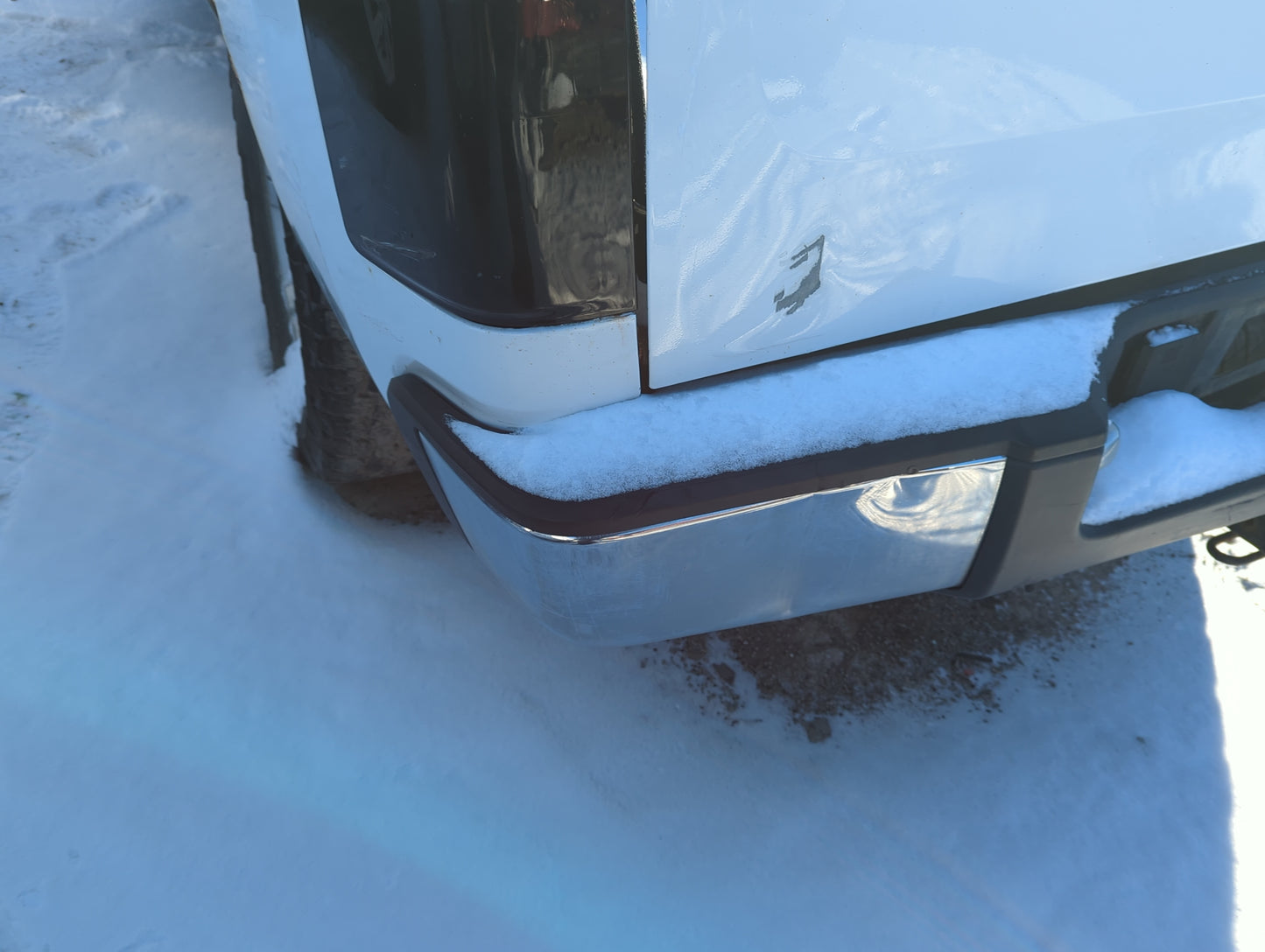 2010-2013 Chevrolet Silverado 1500 Rear Bumper Assembly Oem 1310574 - Oemusedautoparts1.com
