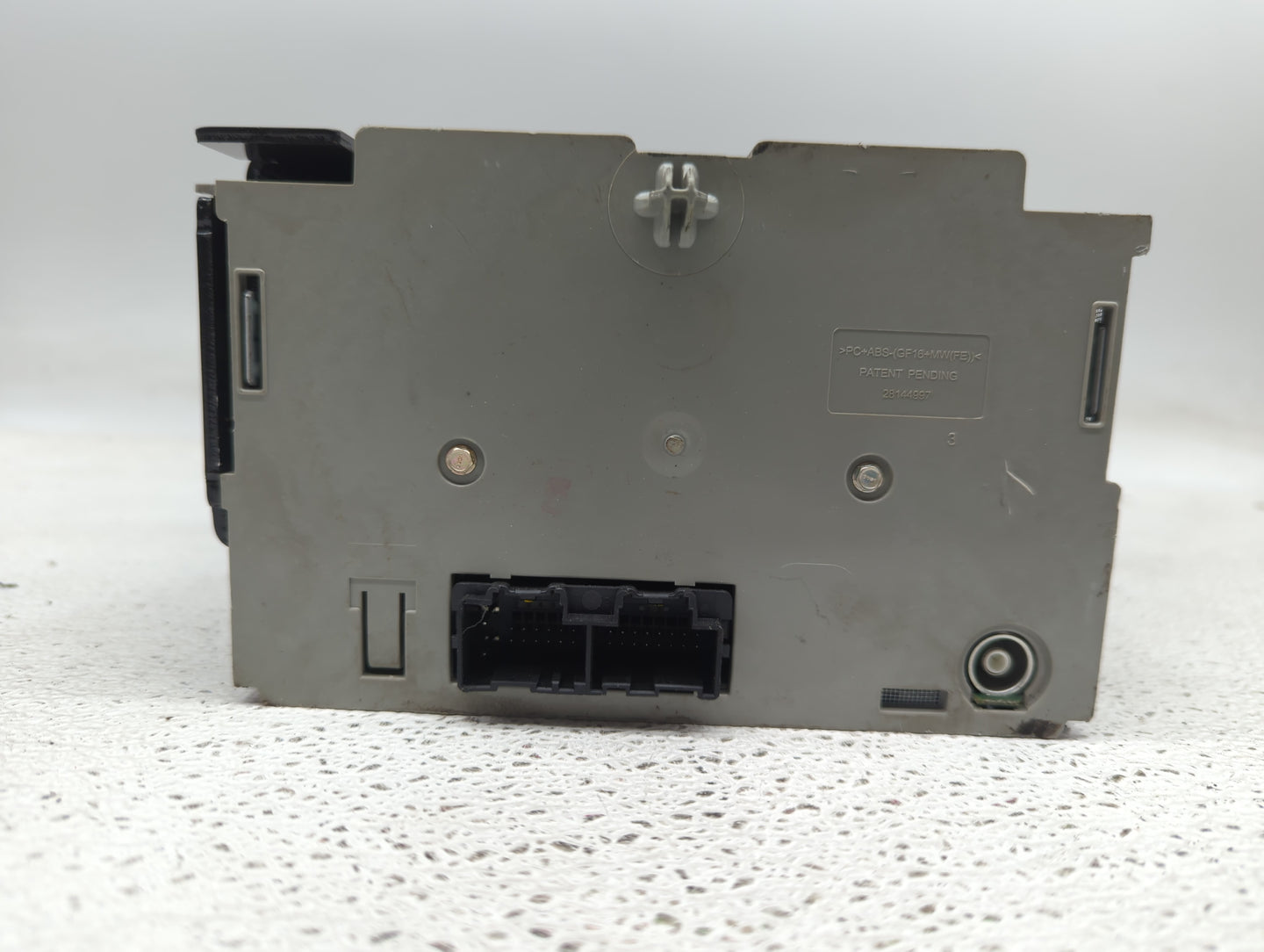 2007-2013 Chevrolet Silverado 1500 Radio AM FM Cd Player Receiver Replacement P/N:20934592 Fits OEM Used Auto Parts - Oemuse