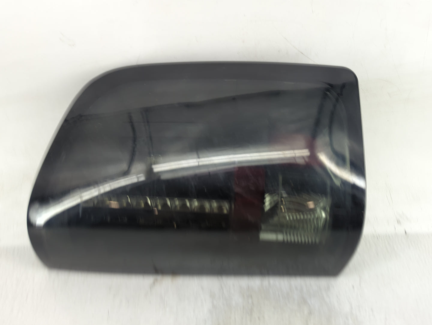 2007-2013 Chevrolet Silverado 1500 Tail Light Assembly Driver Left OEM Fits Fits 2007 2008 2009 2010 2011 2012 2013 2014 OEM