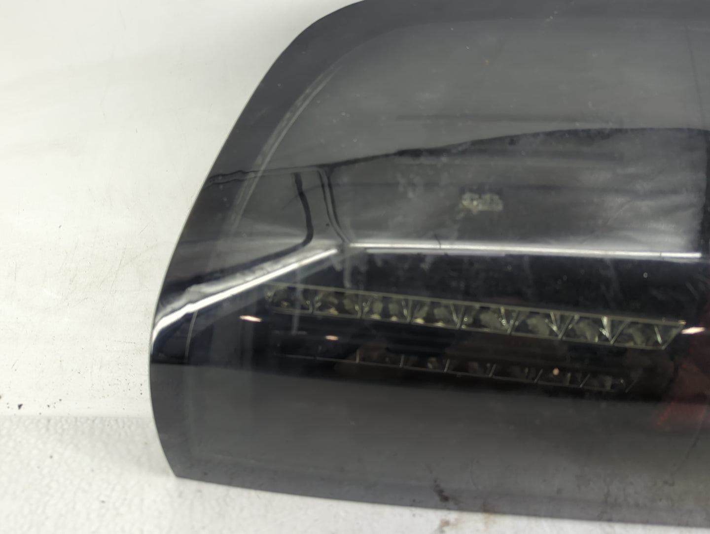 2007-2013 Chevrolet Silverado 1500 Tail Light Assembly Driver Left OEM Fits Fits 2007 2008 2009 2010 2011 2012 2013 2014 OEM
