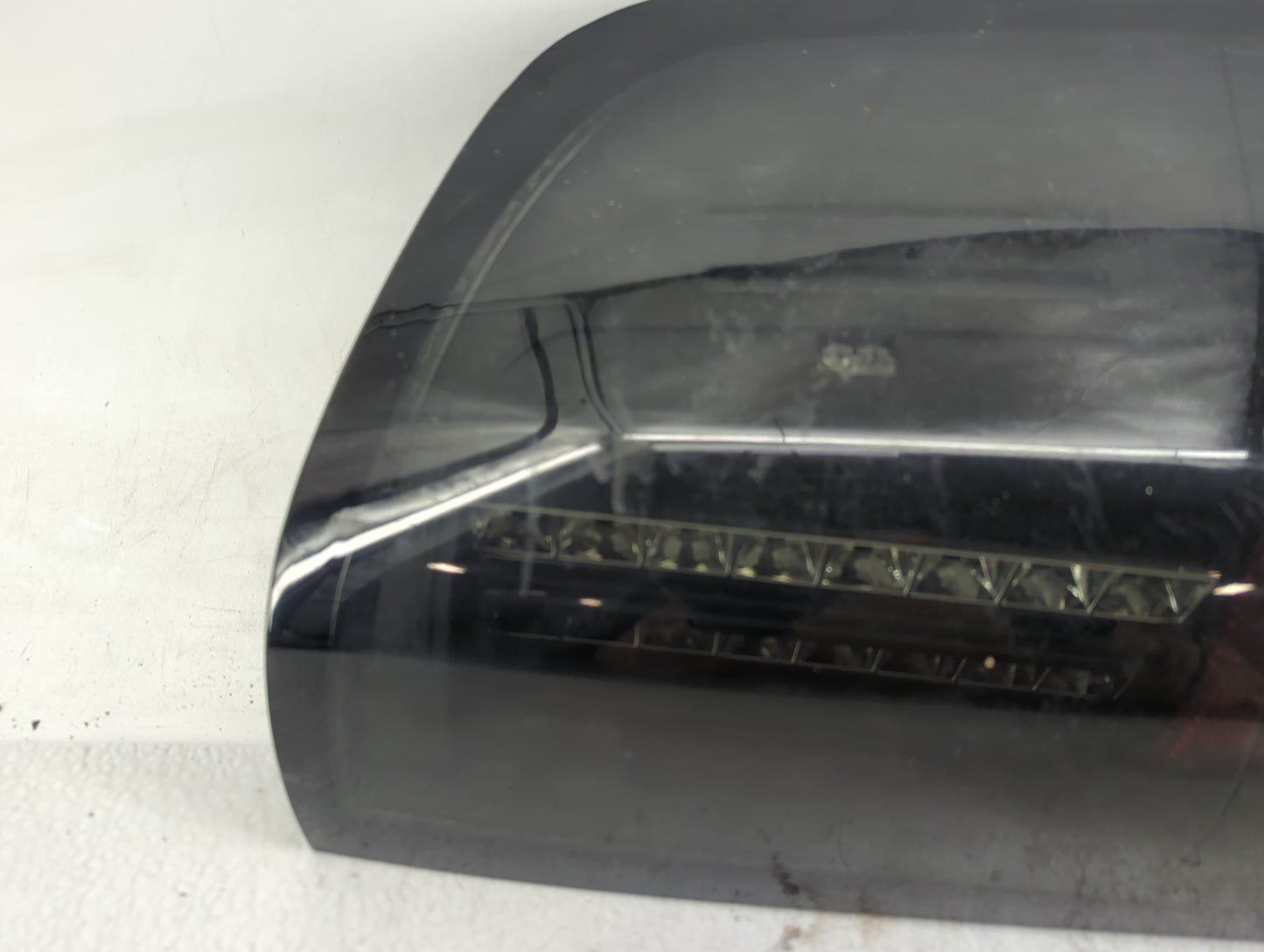 2007-2013 Chevrolet Silverado 1500 Tail Light Assembly Driver Left OEM Fits Fits 2007 2008 2009 2010 2011 2012 2013 2014 OEM