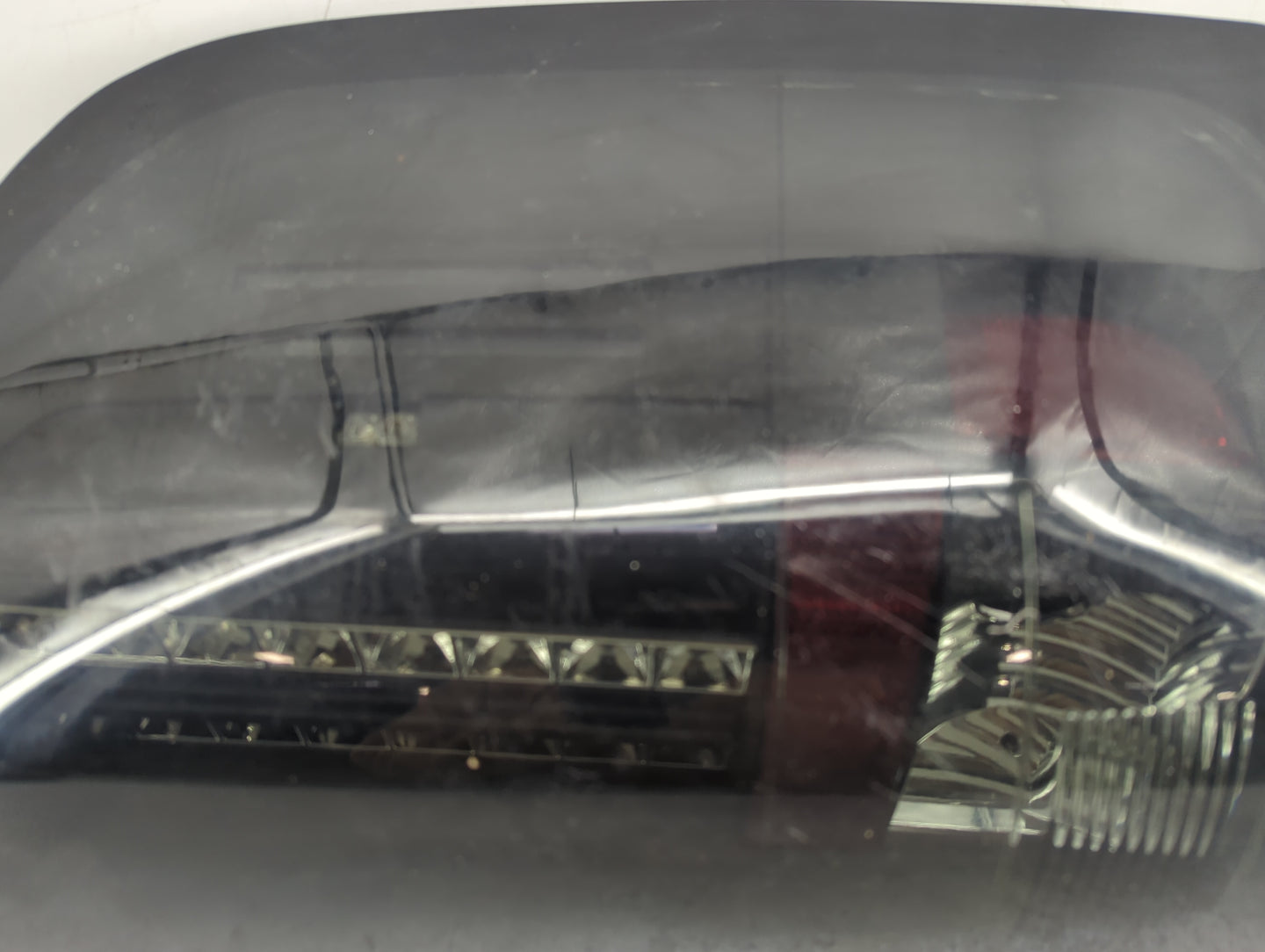 2007-2013 Chevrolet Silverado 1500 Tail Light Assembly Driver Left OEM Fits Fits 2007 2008 2009 2010 2011 2012 2013 2014 OEM