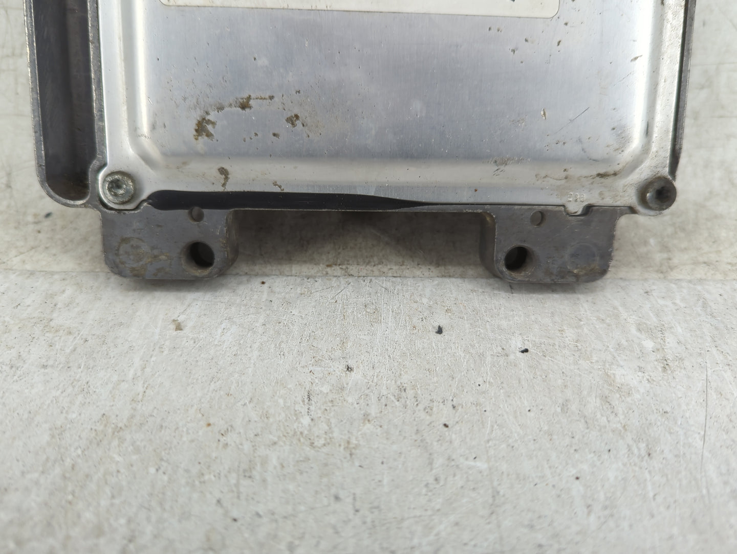 2010-2013 Chevrolet Silverado 1500 PCM Engine Control Computer ECU ECM PCU OEM P/N:12639900 Fits OEM Used Auto Parts - Oemus