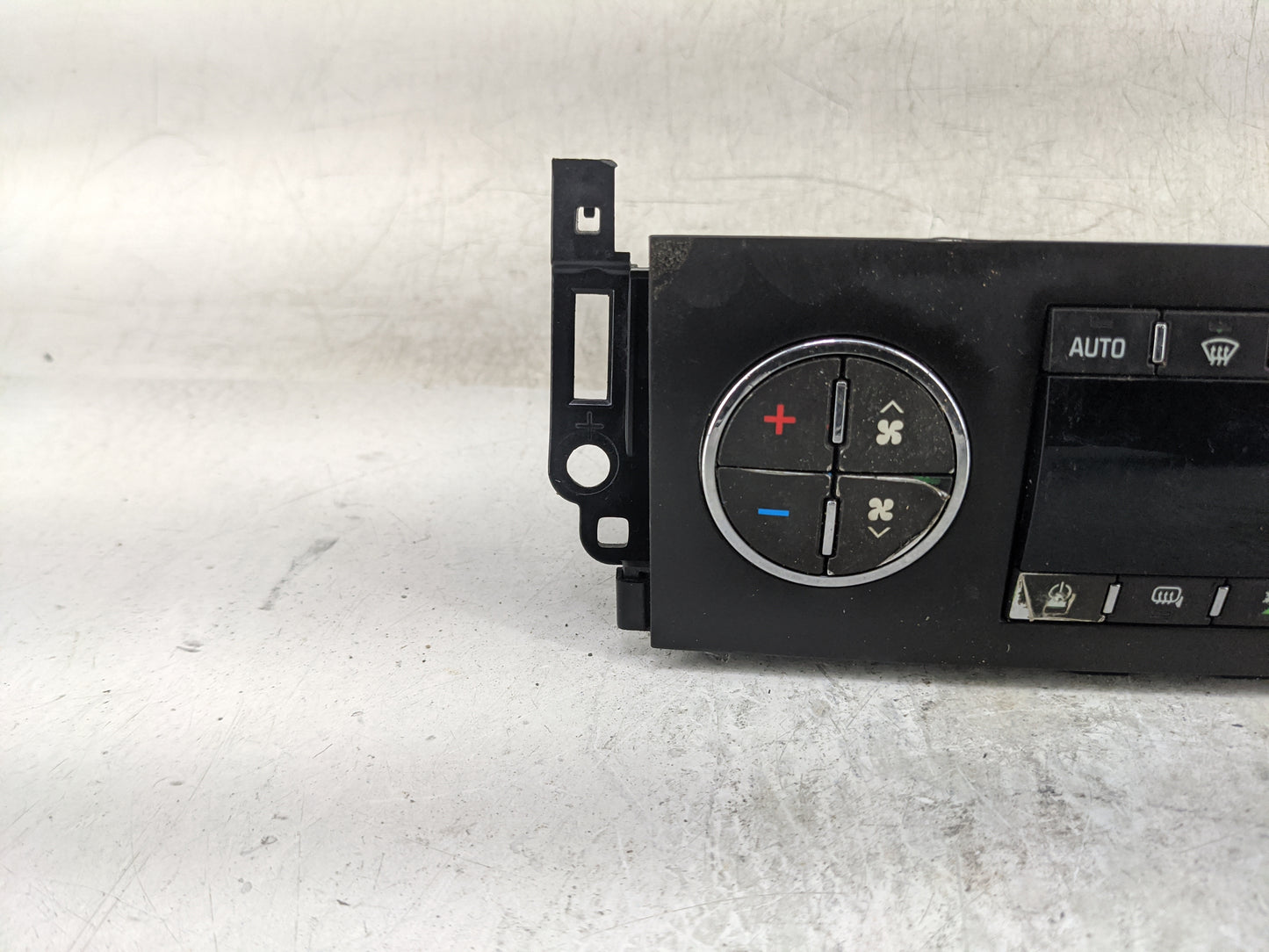 2011 Chevrolet Silverado 1500 Climate Control Module Temperature AC/Heater Replacement P/N:25936131 386131R001130151 Fits OE
