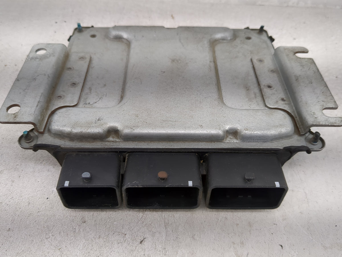 2010-2013 Chevrolet Silverado 1500 PCM Engine Control Computer ECU ECM PCU OEM P/N:NEC008-042 Fits OEM Used Auto Parts - Oem